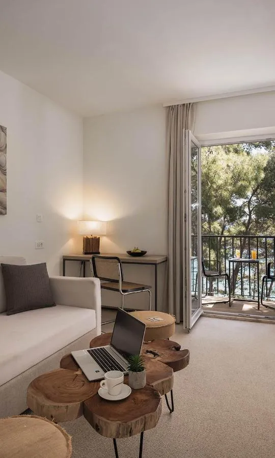 Deluxe Suite with Sea View and Balcony in Aminess Younique Senses Resort