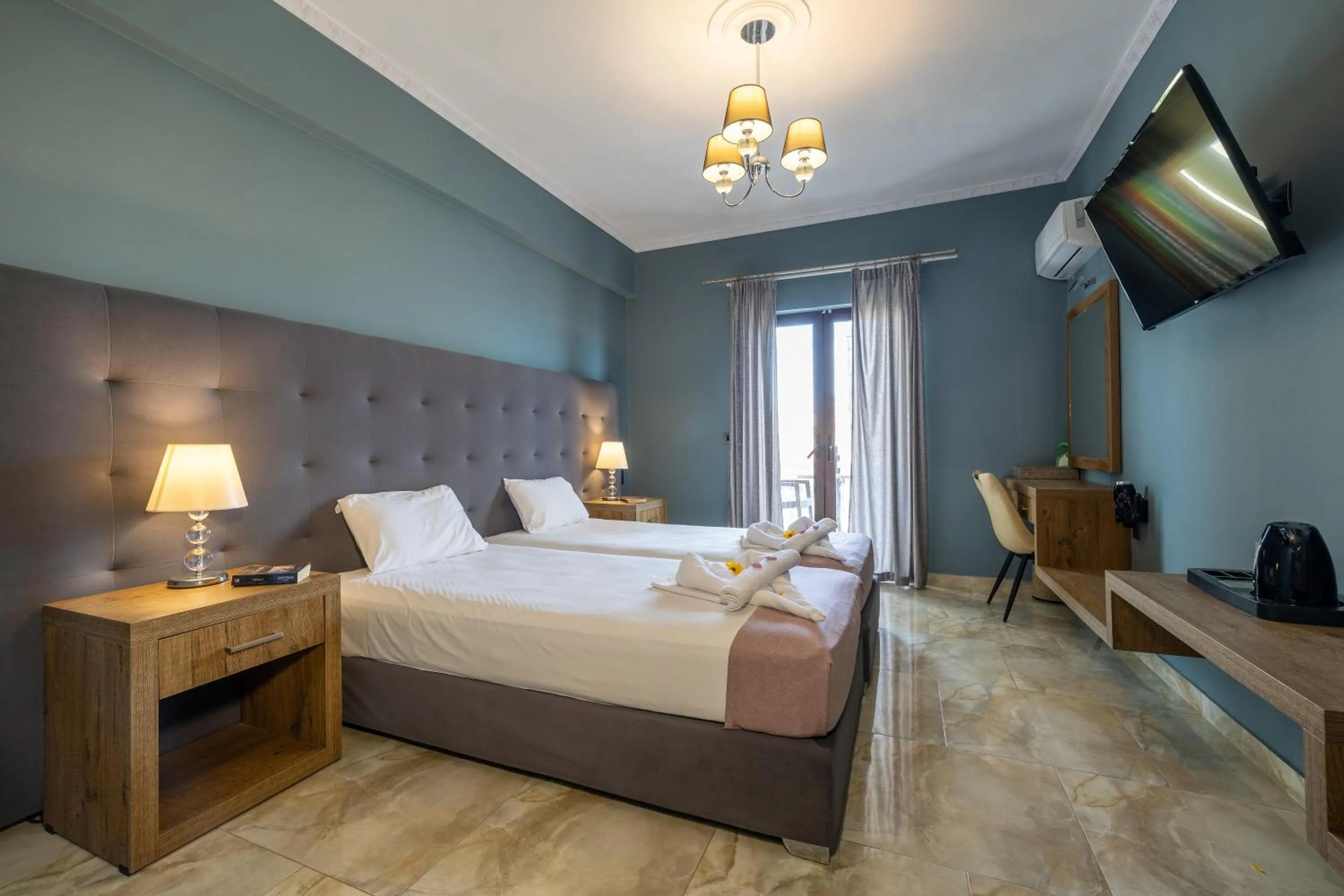 Bedroom in California Beach Hotel - Adults Only