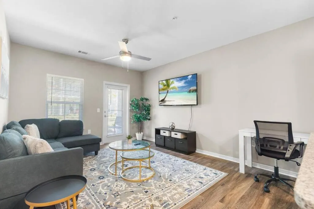 Luxury Living: 1BR Condo w/ Resort-Style Amenities