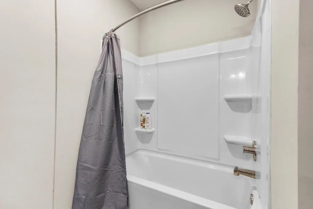 Luxury Living: 1BR Condo w/ Resort-Style Amenities