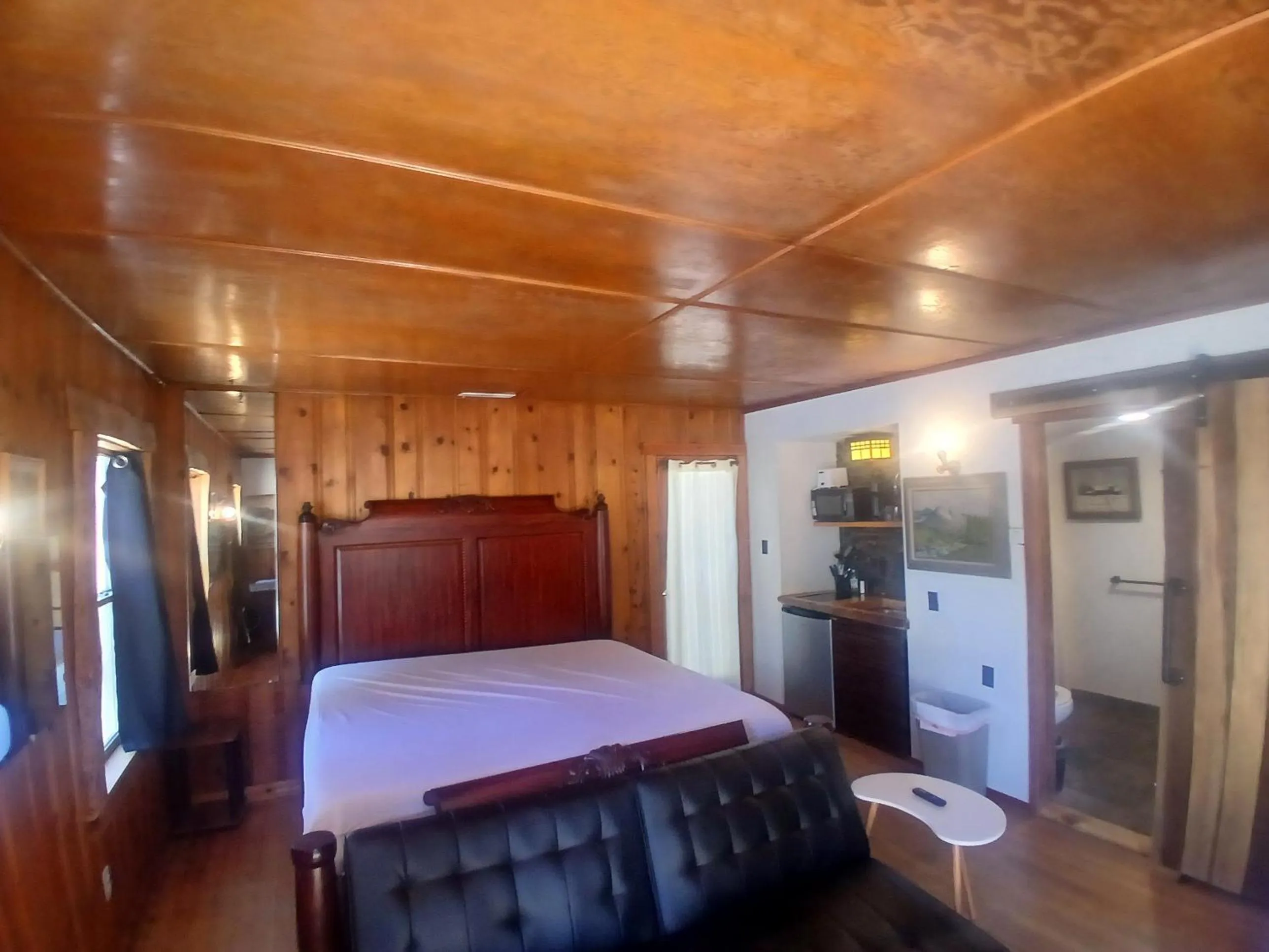 Bed in Boulder Bay Cottages