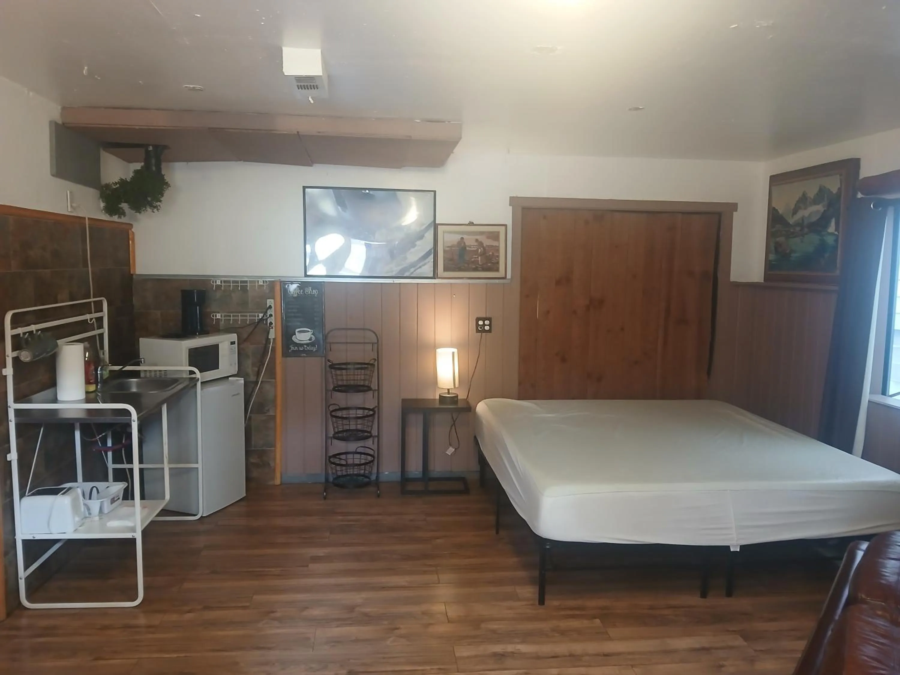 Bed in Boulder Bay Cottages