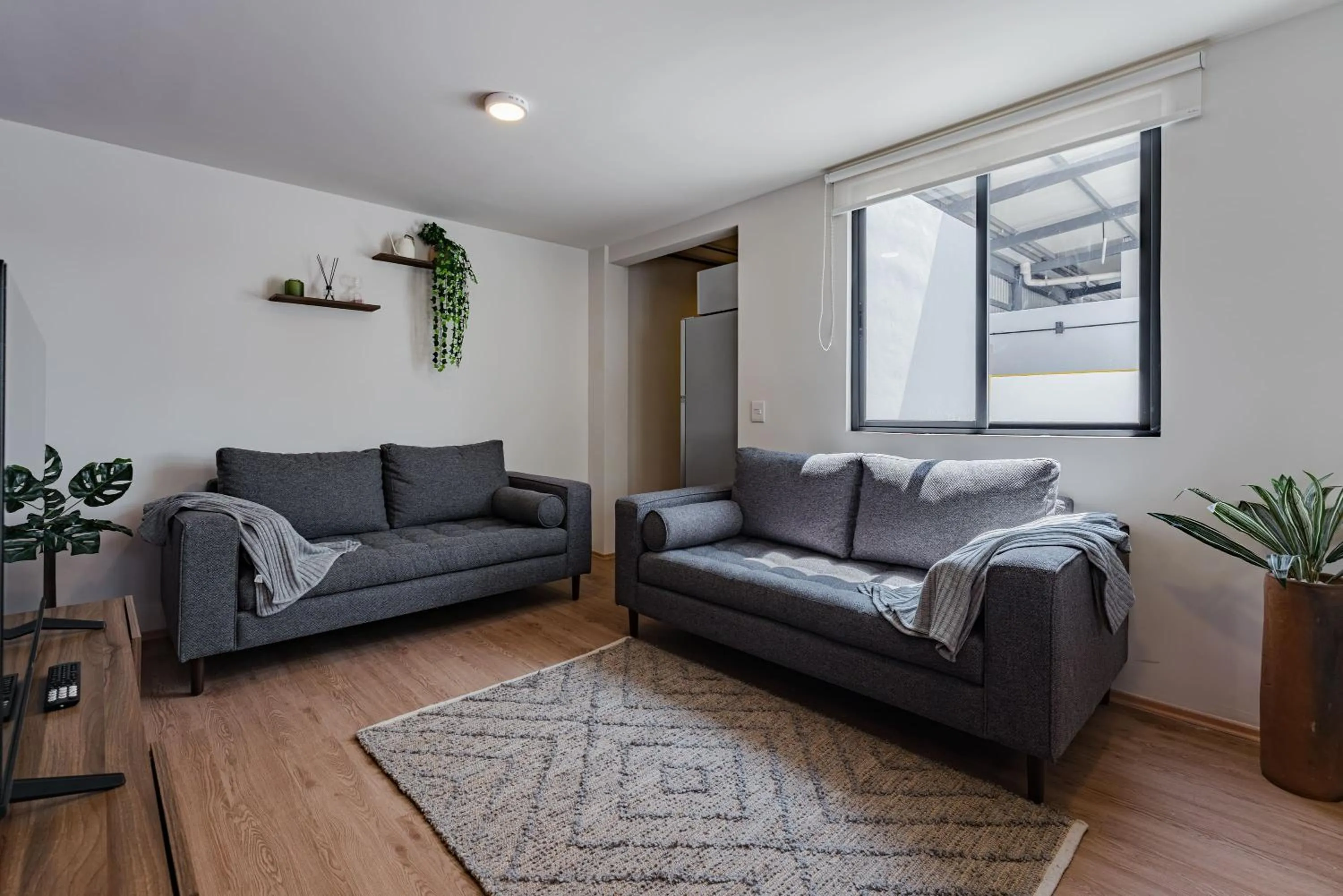 Living room in Mariano Escobedo Apartments by VH