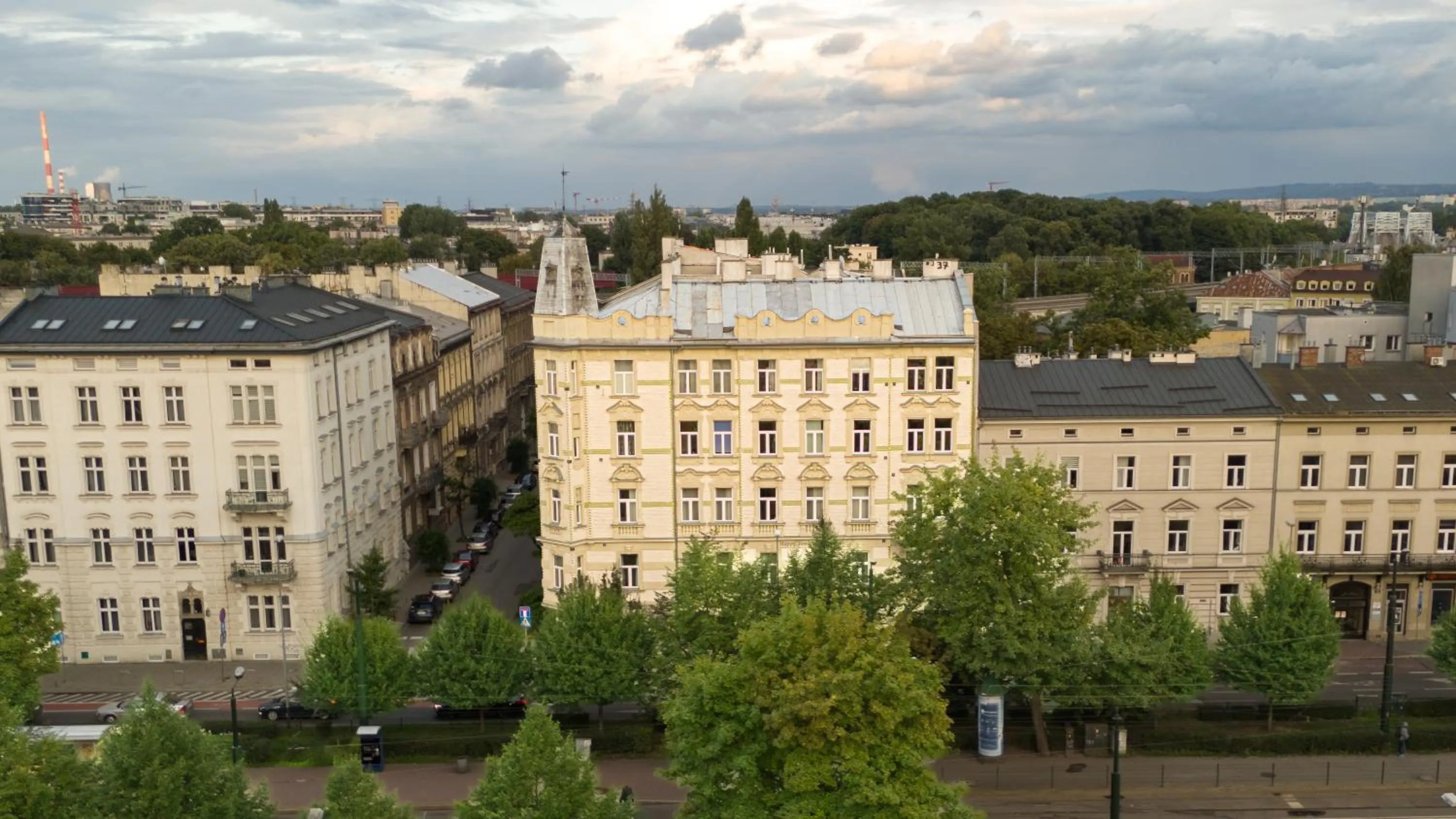 Property building in Happy Tower