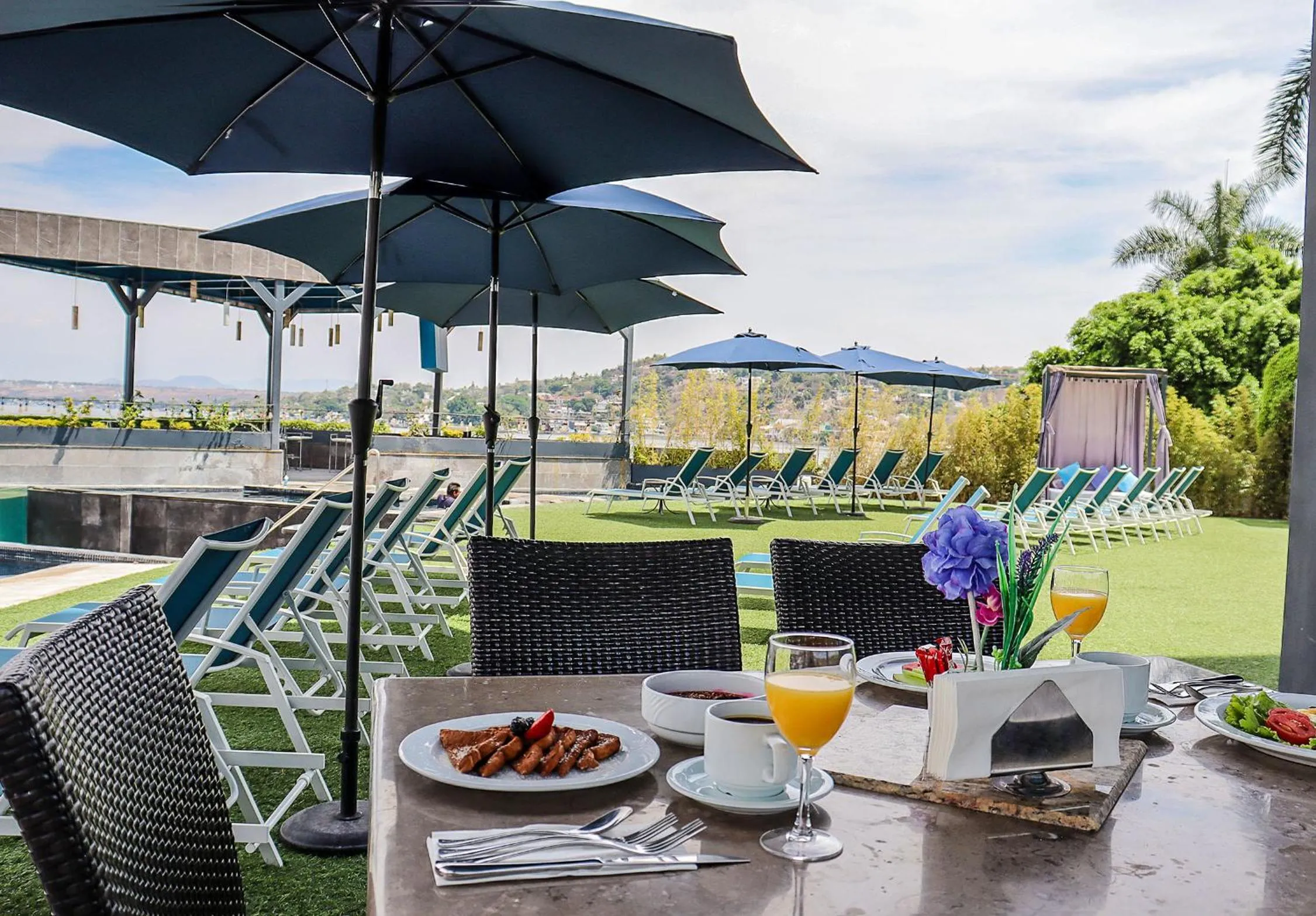 Restaurant/places to eat in Vlú Hotel Tequesquitengo