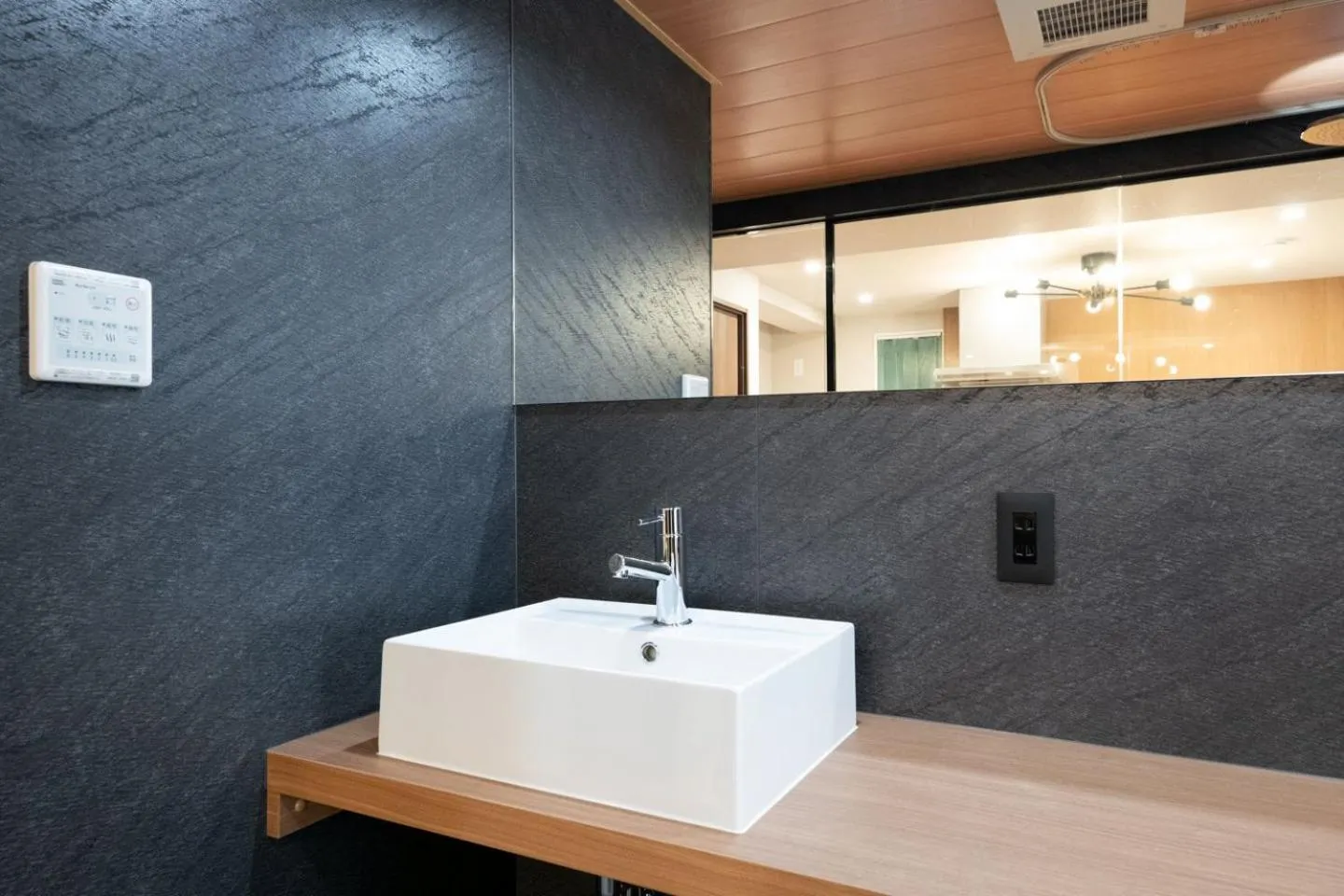 Bathroom in D-WASEDA