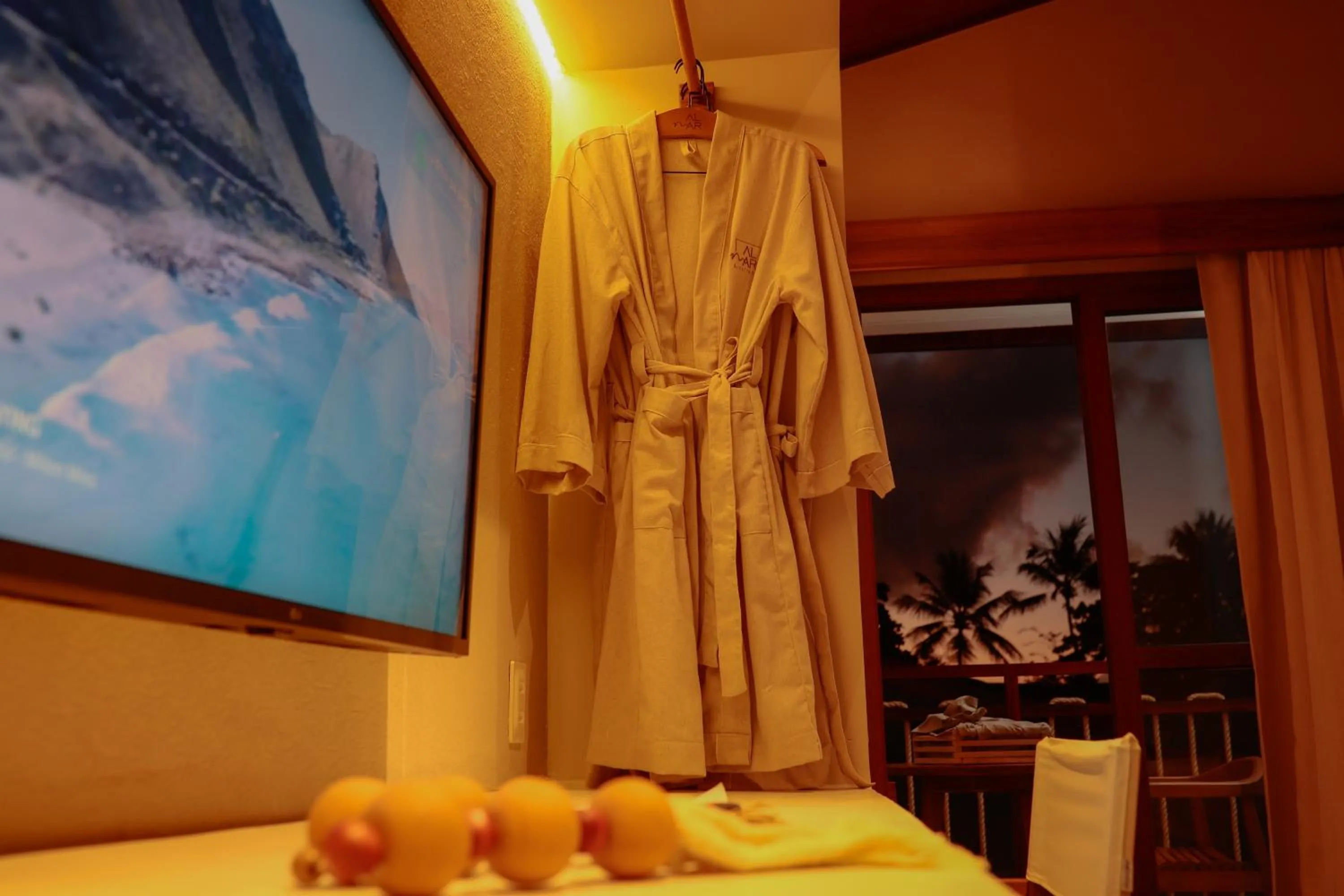 TV and multimedia in AL MAR SUÍTES