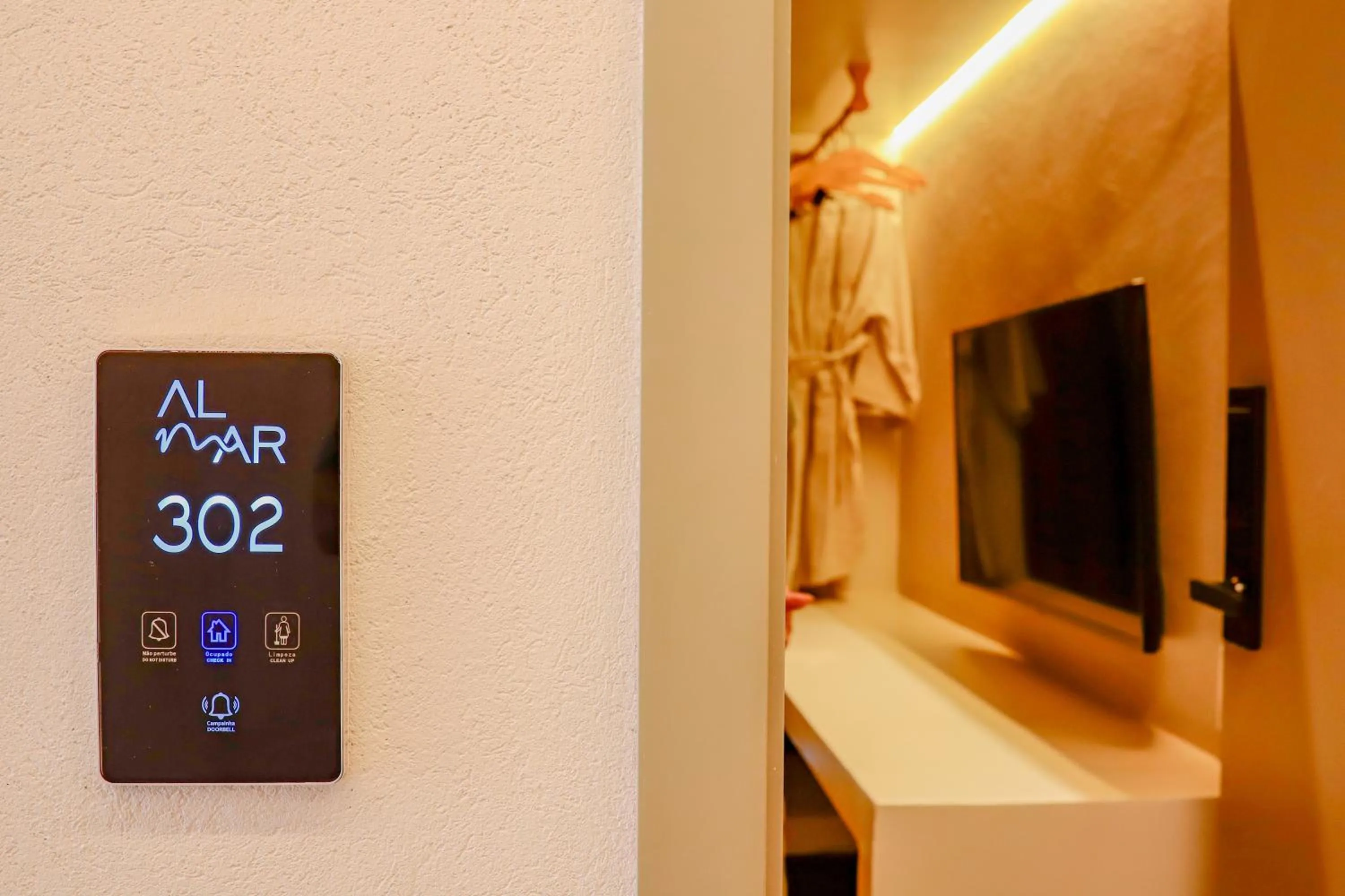 TV and multimedia in AL MAR SUÍTES