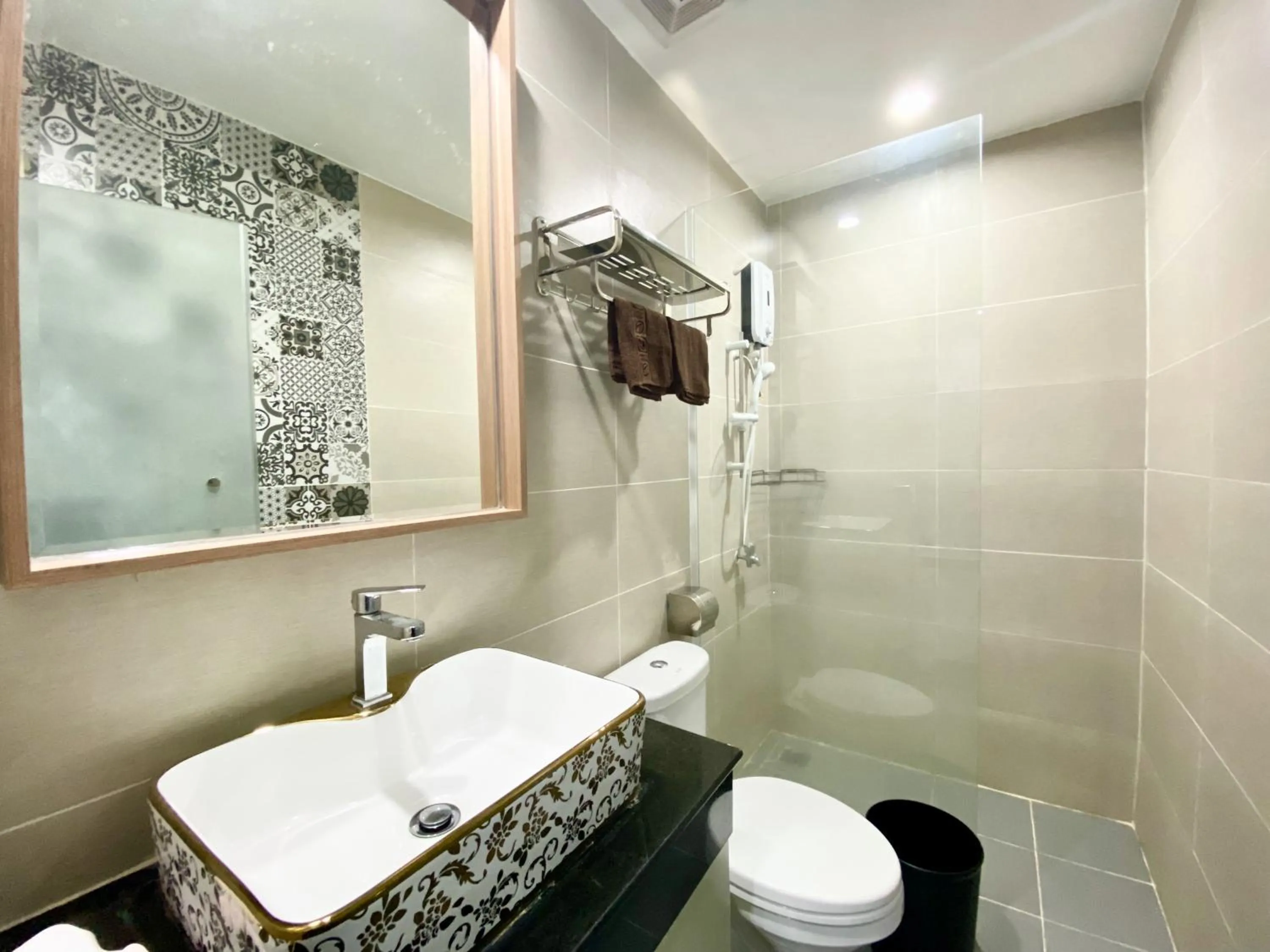 Bathroom in WH Chamkarmon Residence