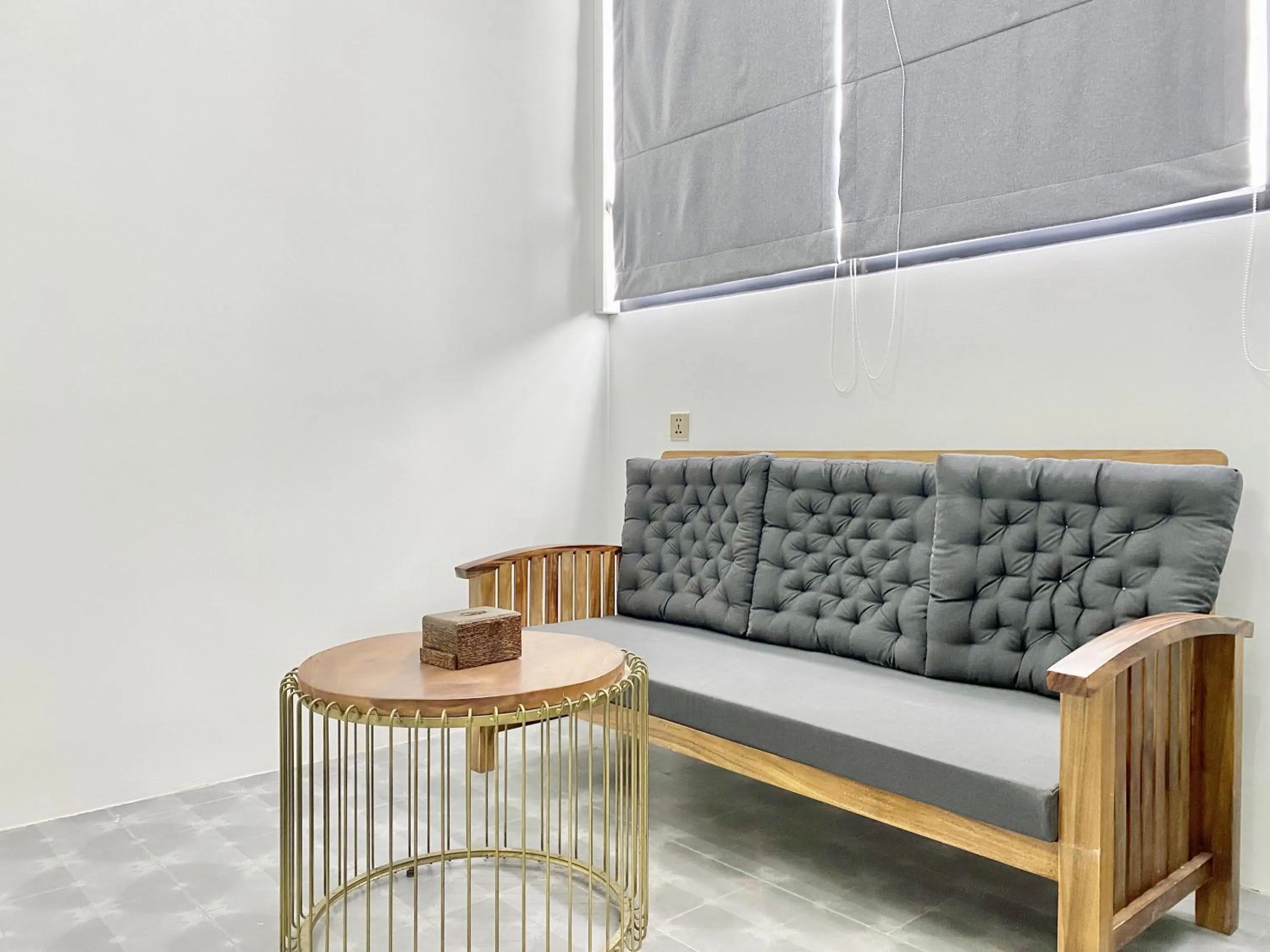 Living room in WH Chamkarmon Residence