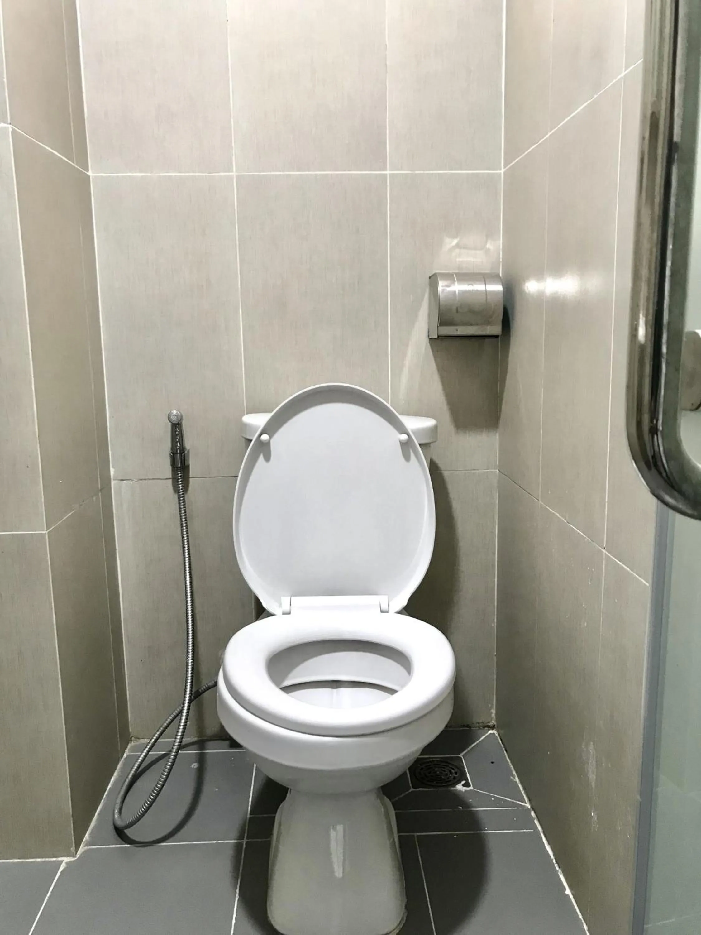 Bathroom in WH Chamkarmon Residence