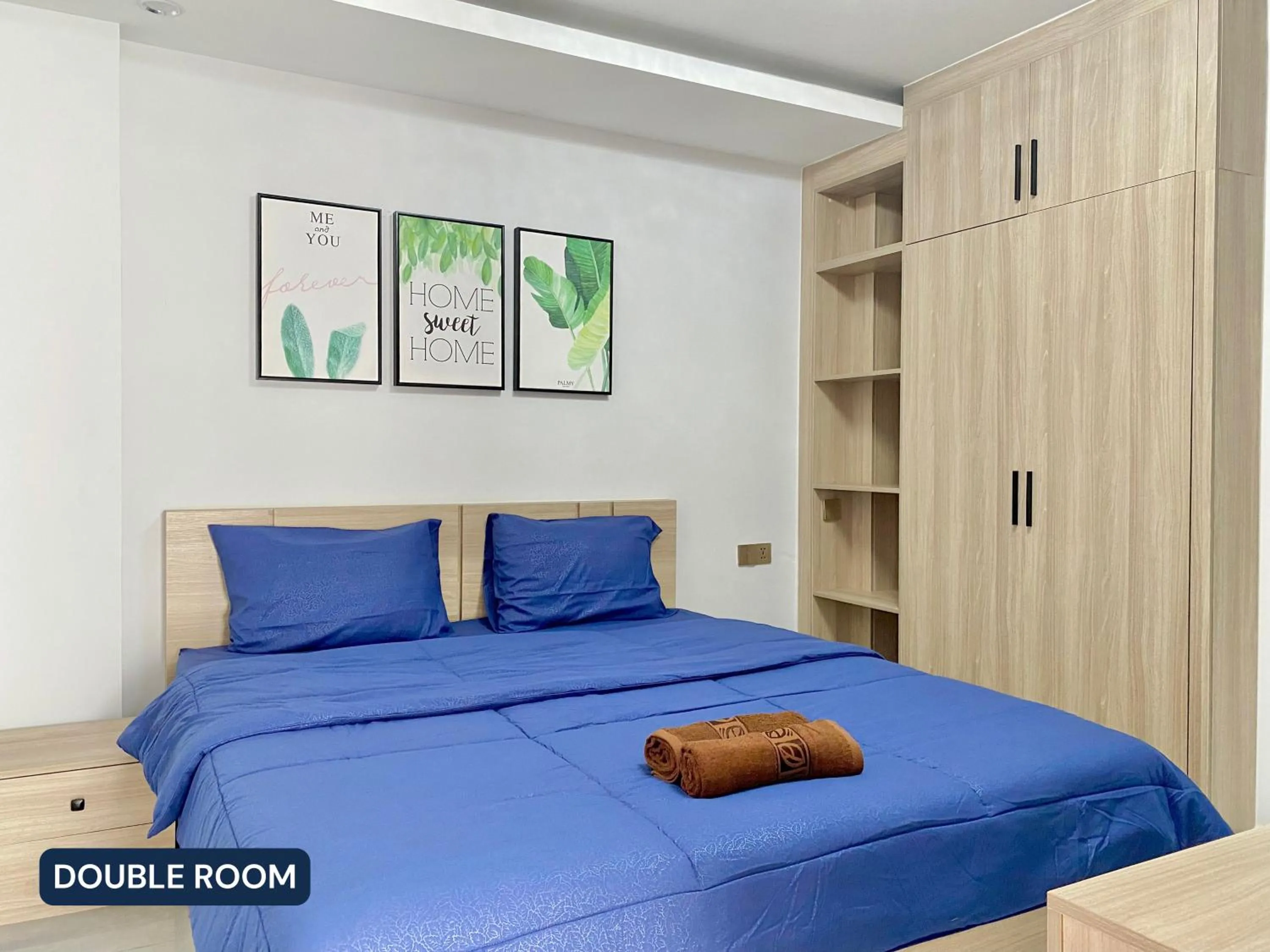 Bedroom, Bed in WH Chamkarmon Residence