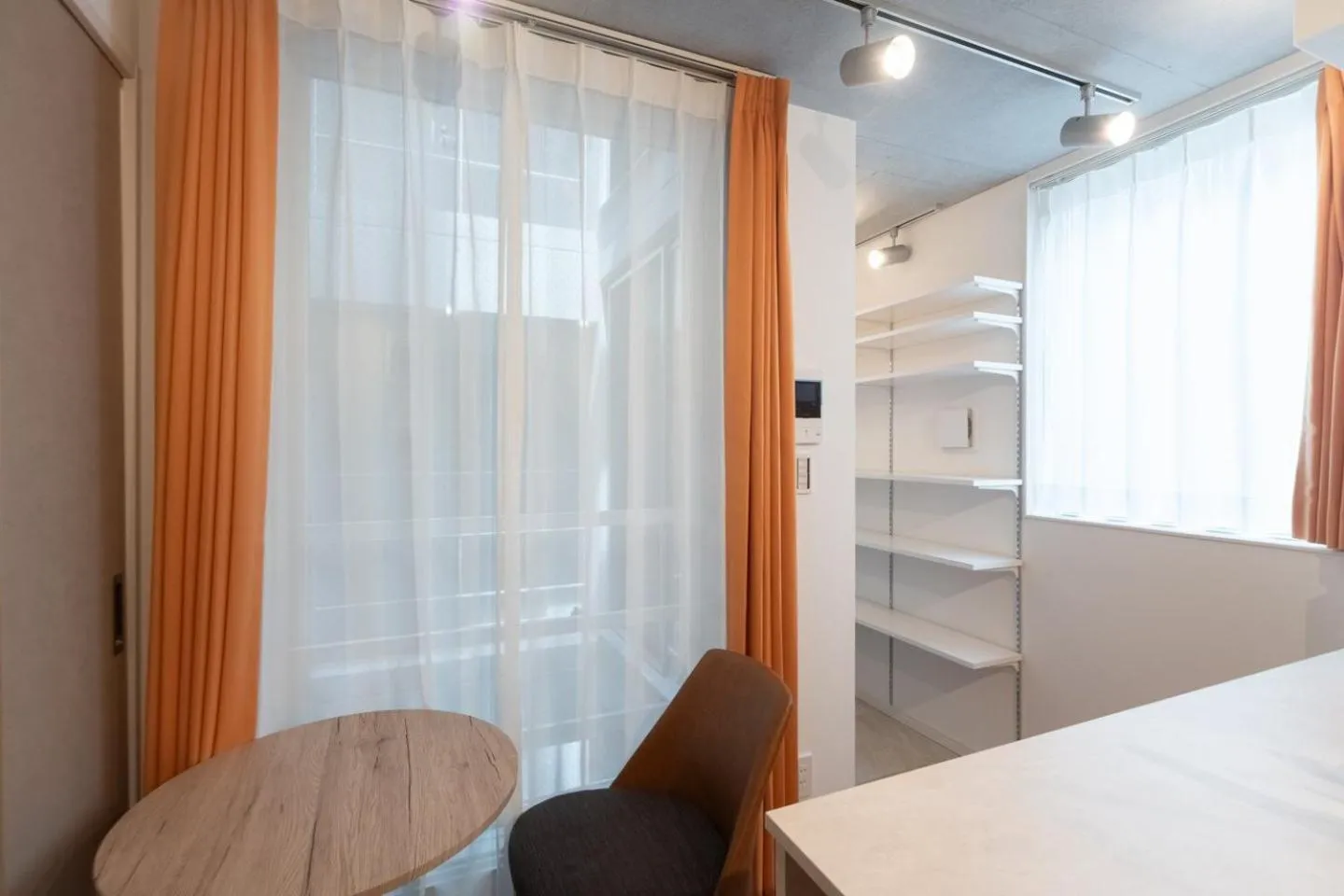 Seating area in Apiche Oji