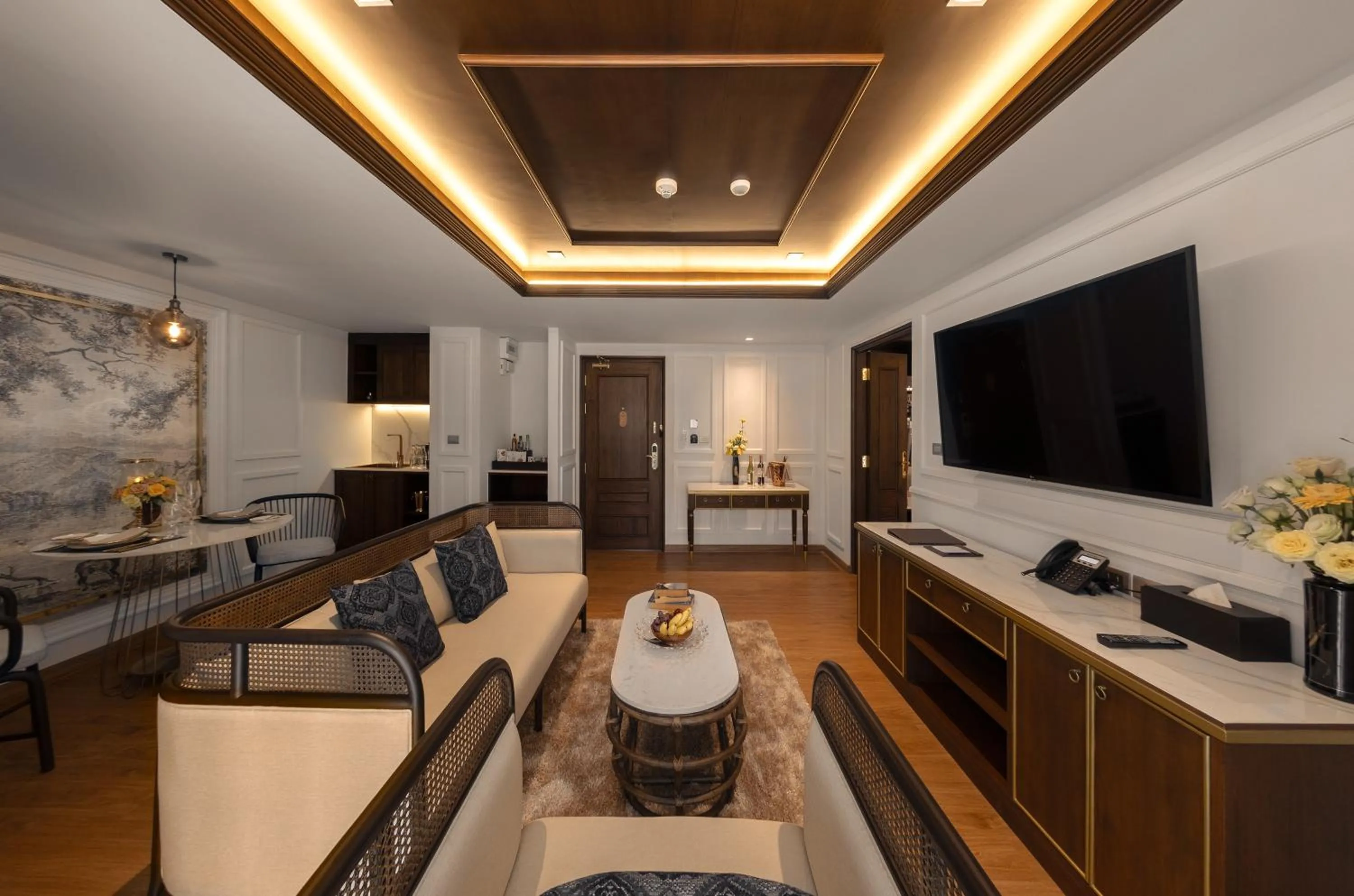 CHINO@NIMMAN Luxury Boutique Hotel