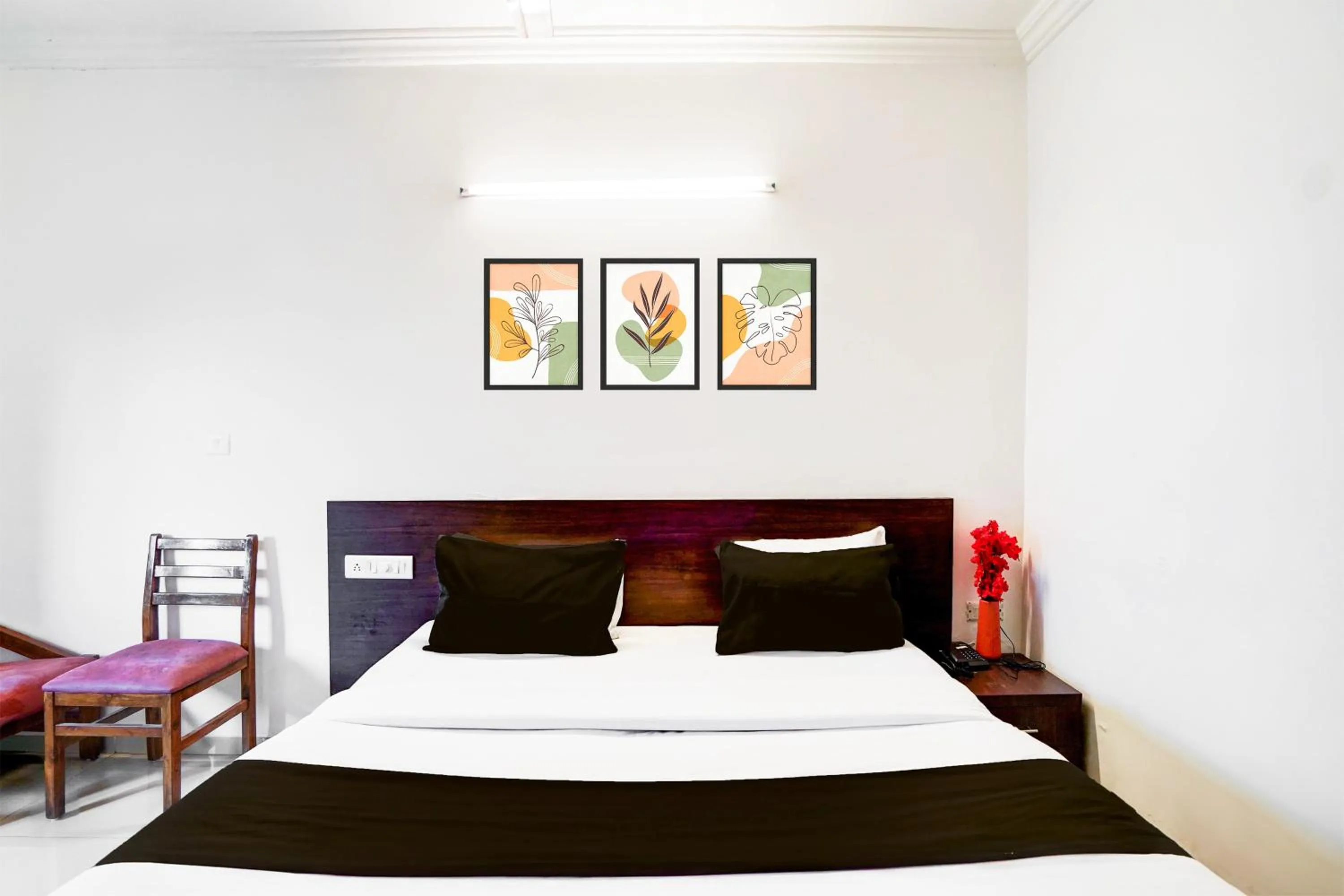 Bedroom, Bed in Super Collection O Maninagar Formerly Park Land