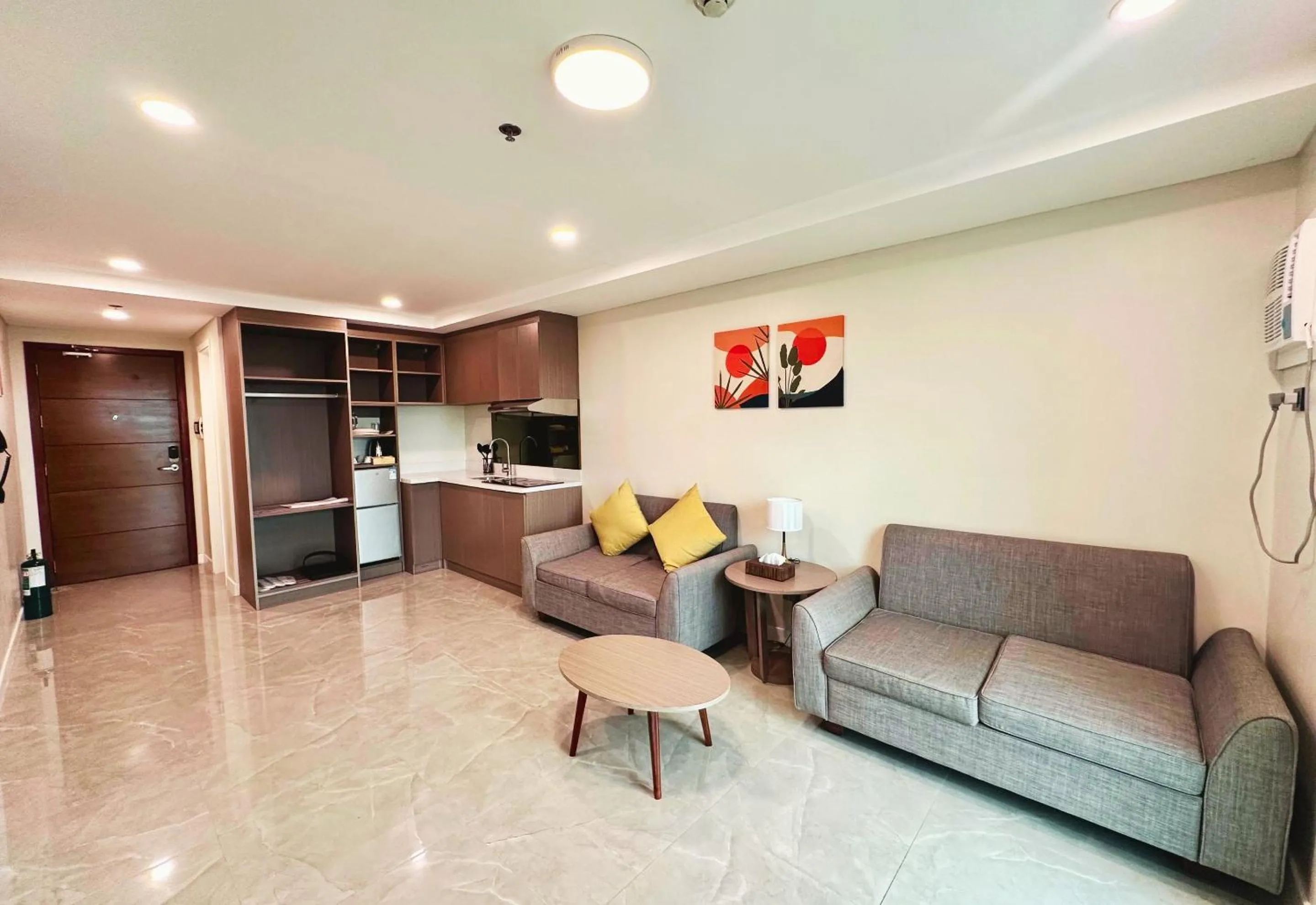 TV and multimedia in Hayat Sky Towers