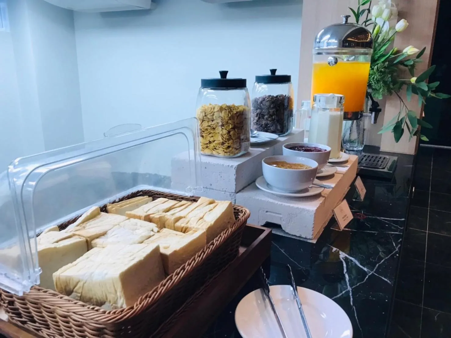 Buffet breakfast in Mayflower Grande Suite Hotel