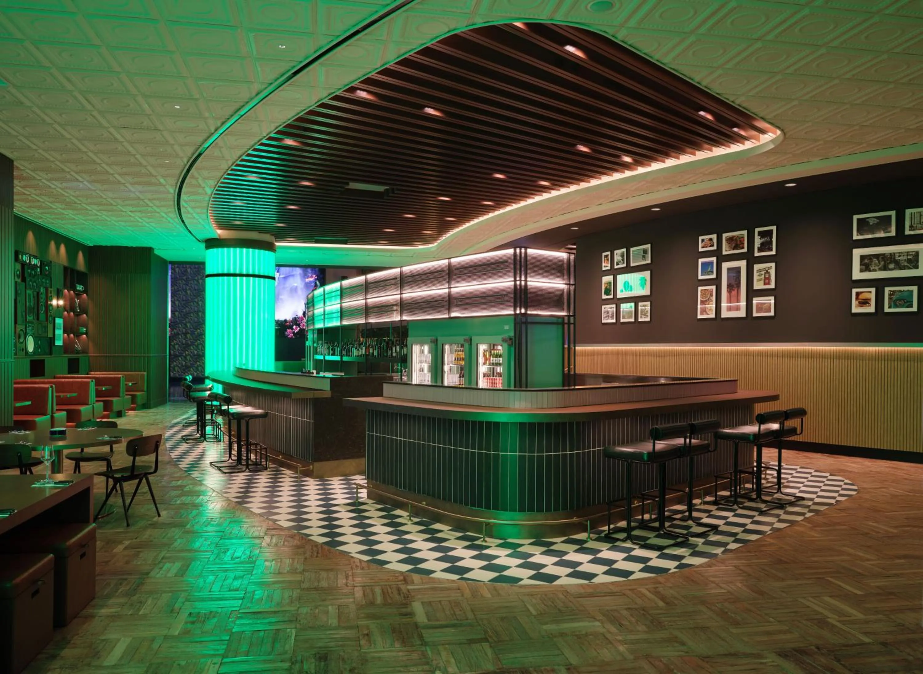 Restaurant/places to eat in INSPIRE Entertainment Resort