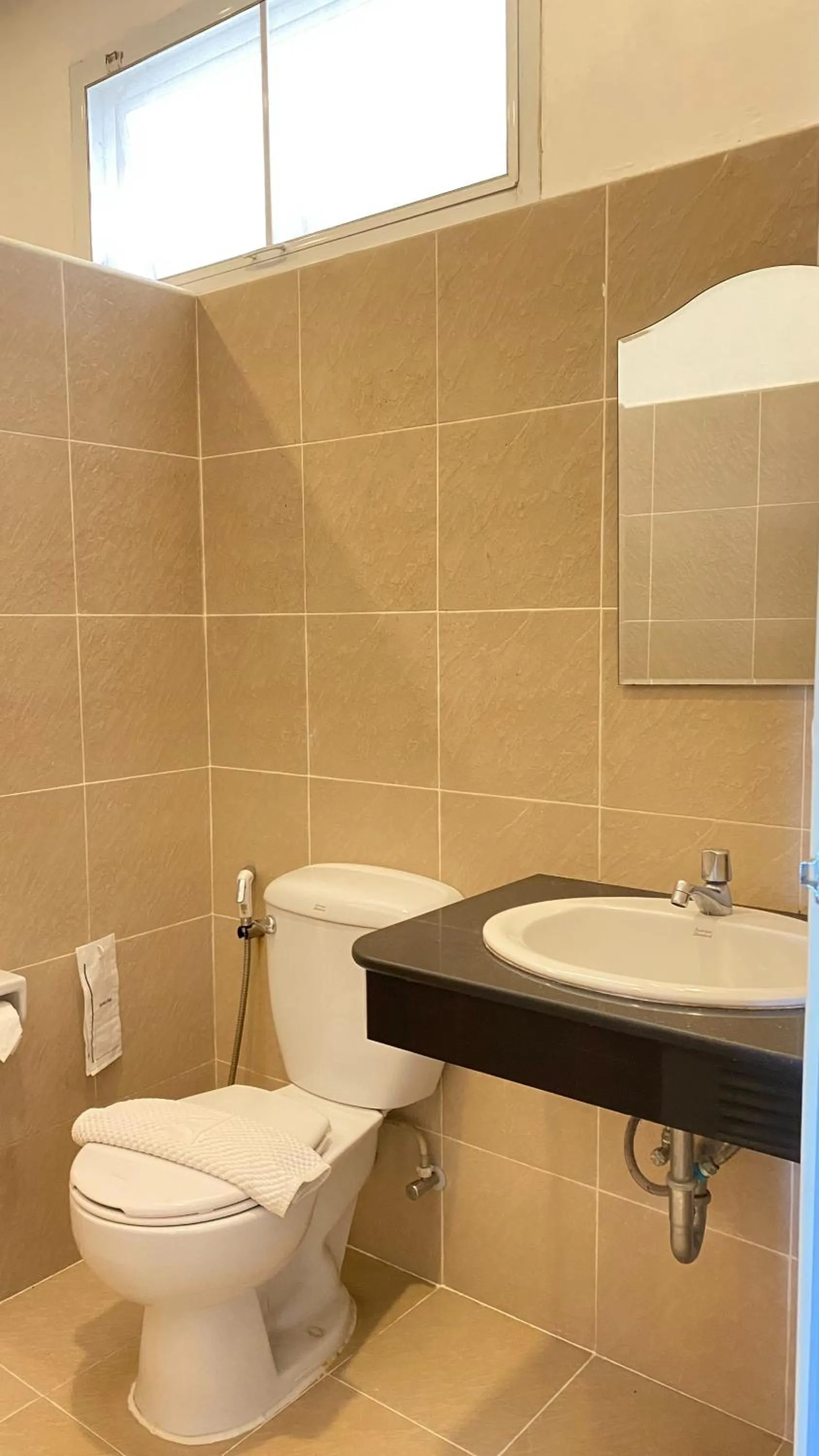 Bathroom in Laemsing Natural Beach Resort