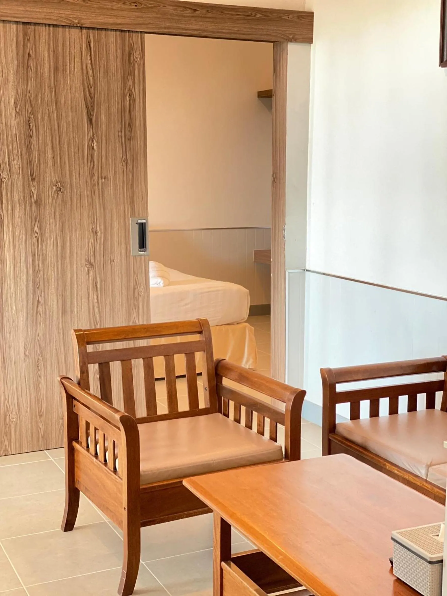 Living room in Laemsing Natural Beach Resort