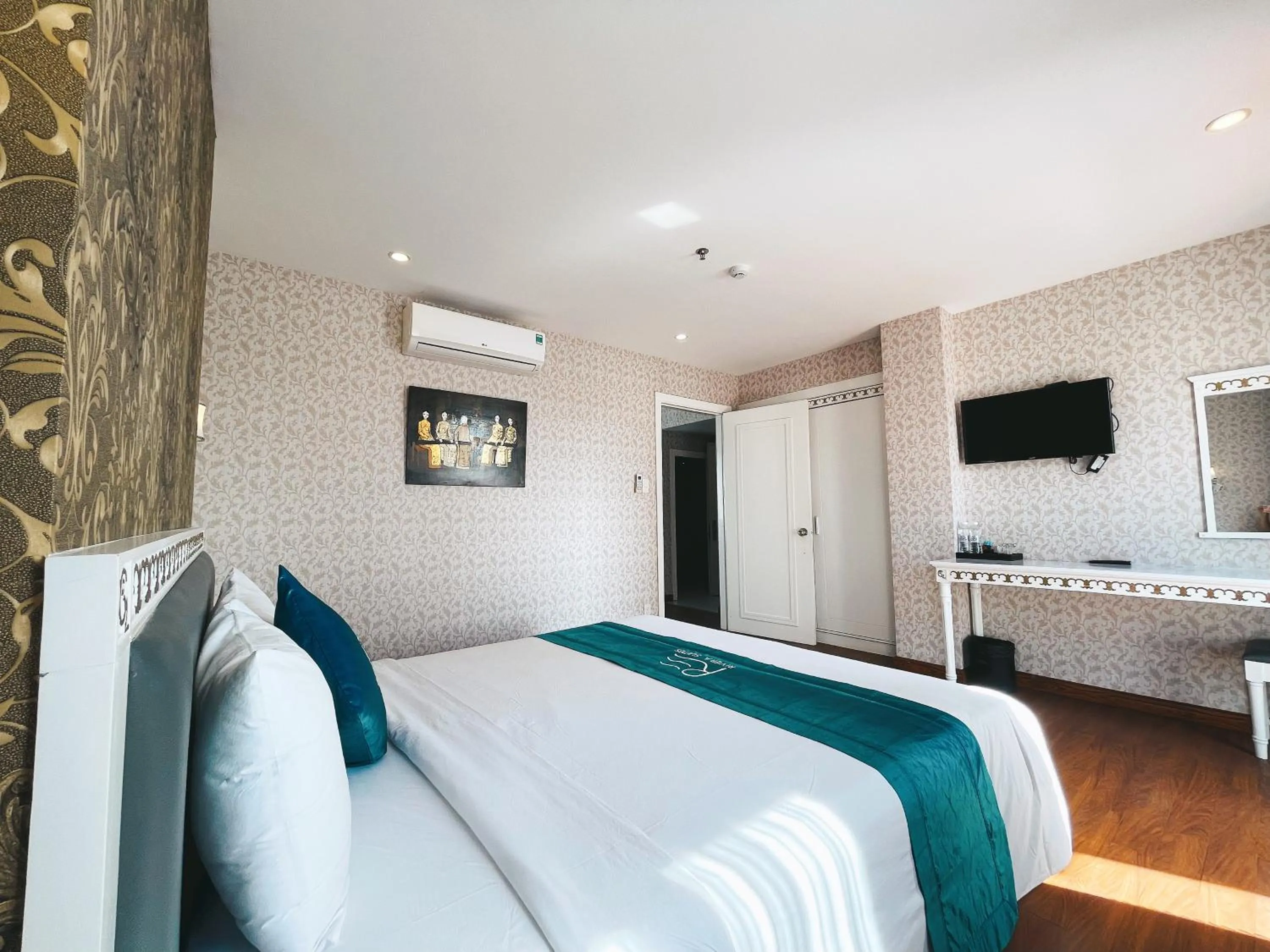 Bed in Rivera Boutique Hotel