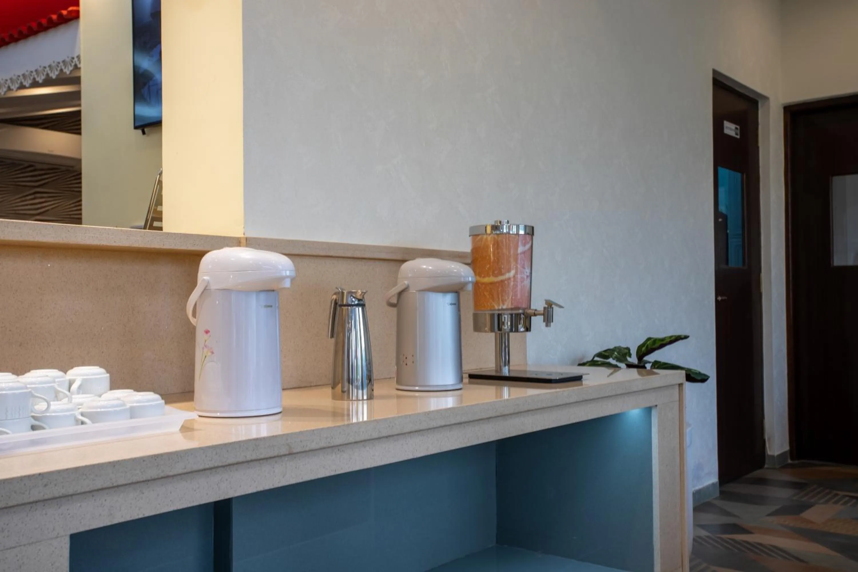 Breakfast in The Avenue Grand