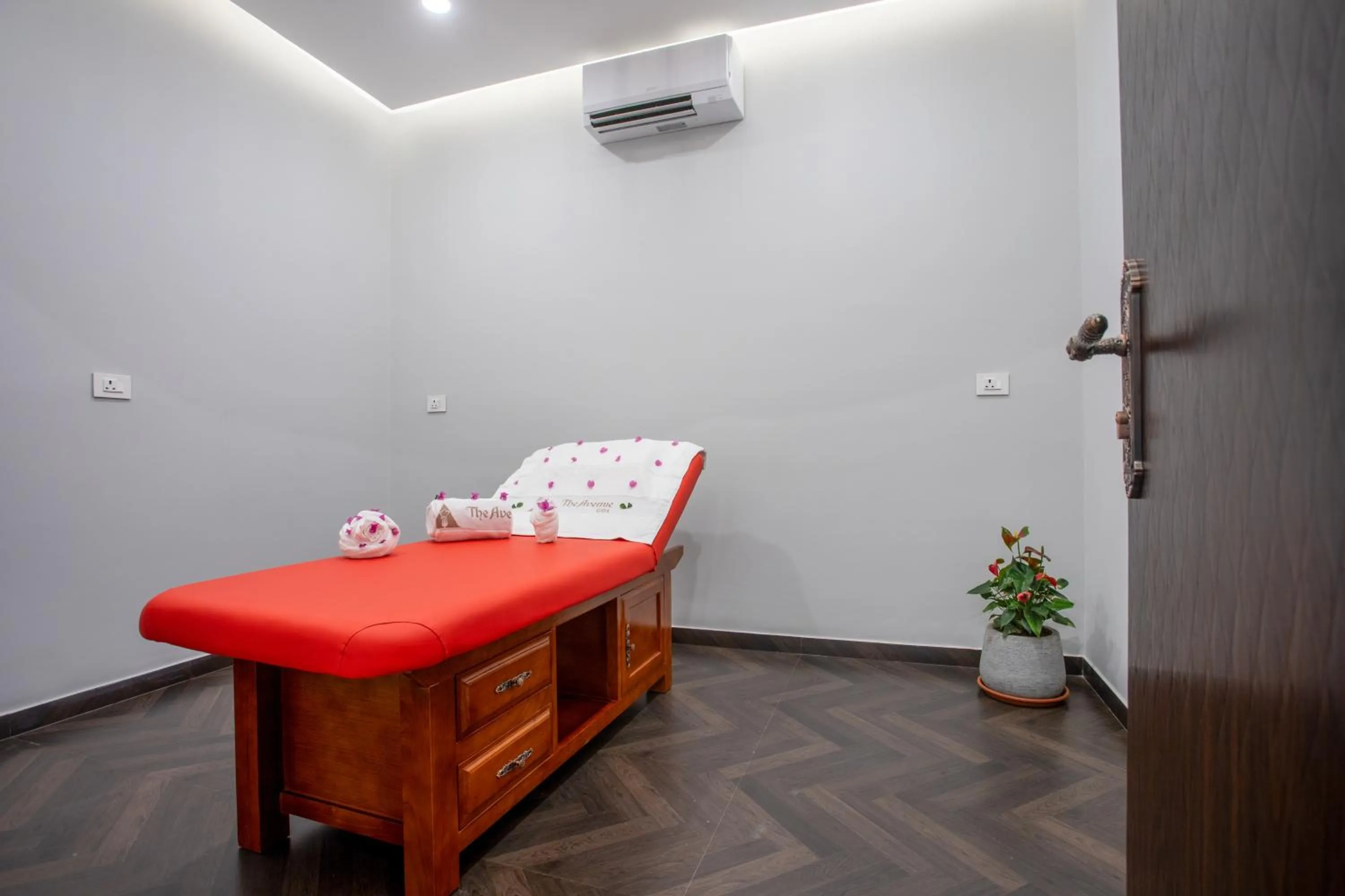 Spa and wellness centre/facilities in The Avenue Grand