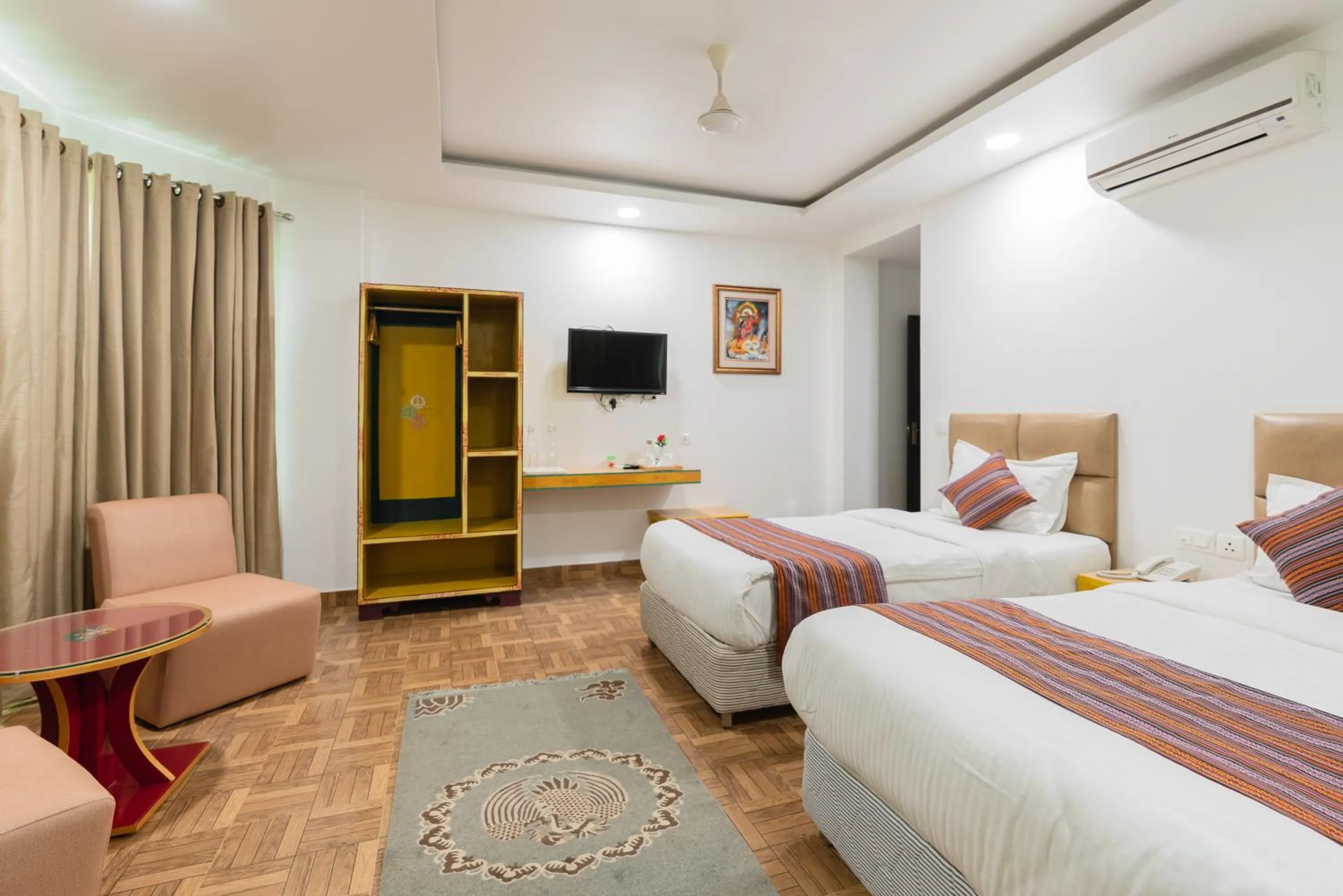 Bedroom, Bed in Hotel Ratnasambhava