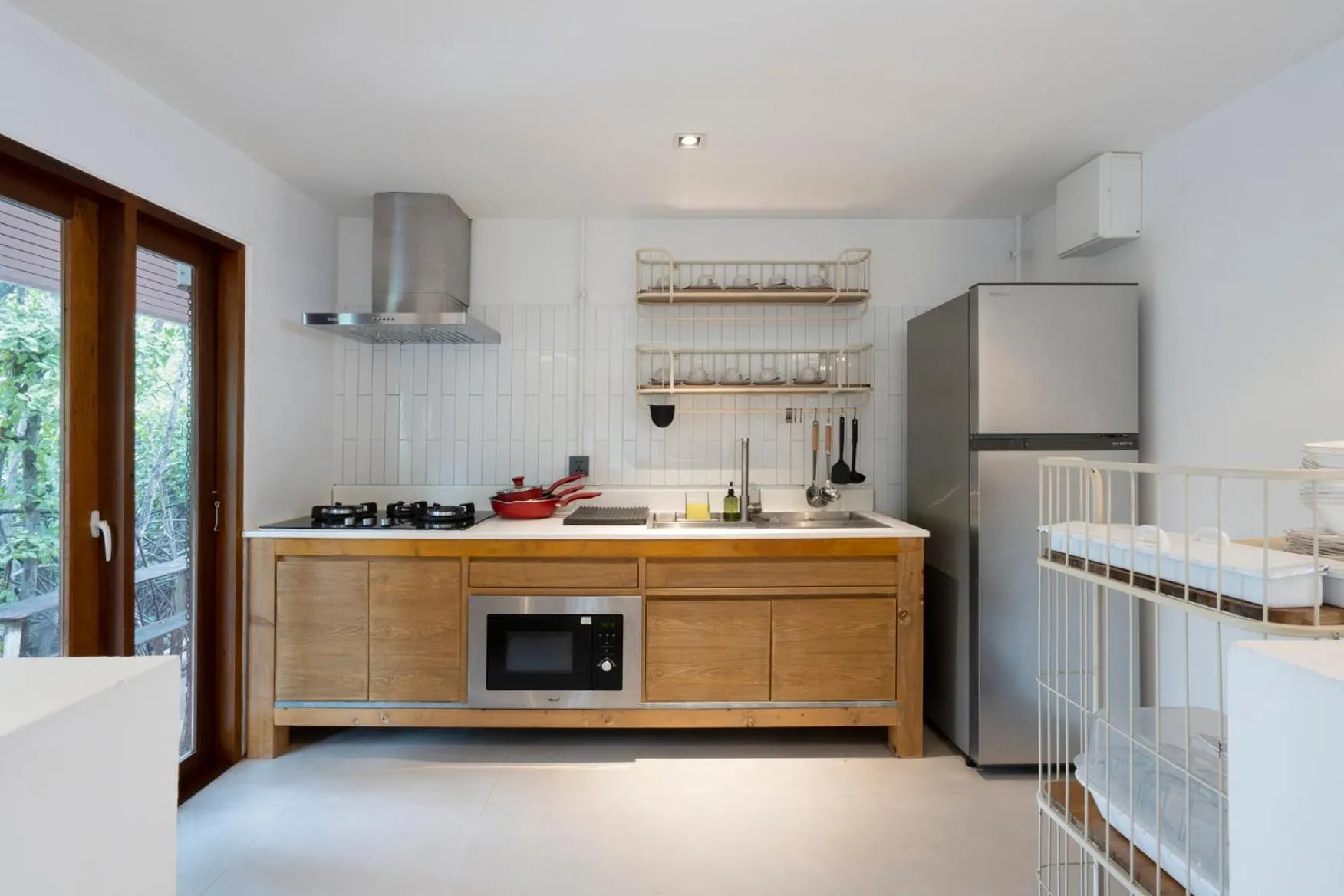 Kitchen or kitchenette in Phrip Phri Luxury Pool Villas