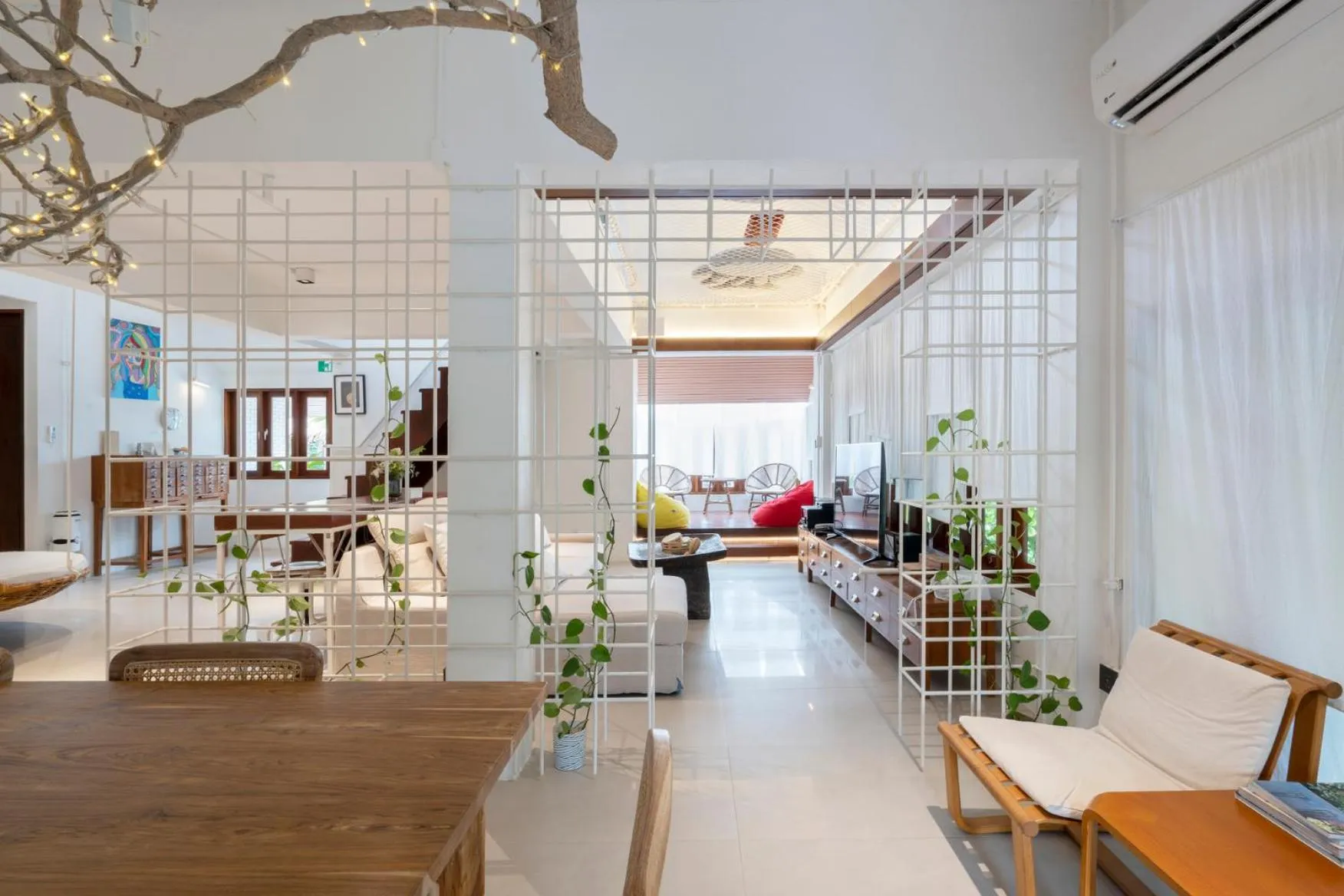 Living room in Phrip Phri Luxury Pool Villas