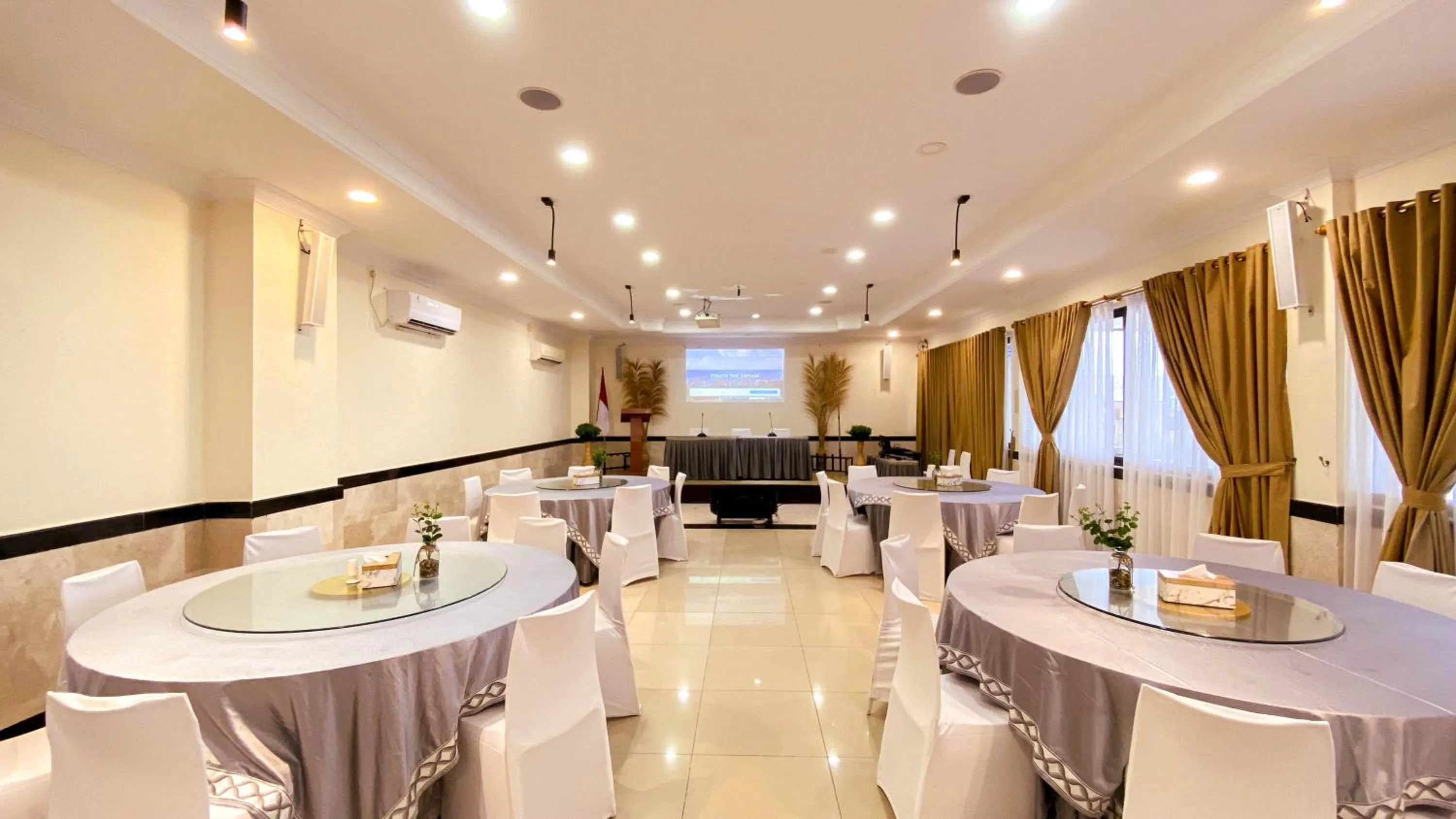 Banquet/Function facilities in Agro Hotel Bintan