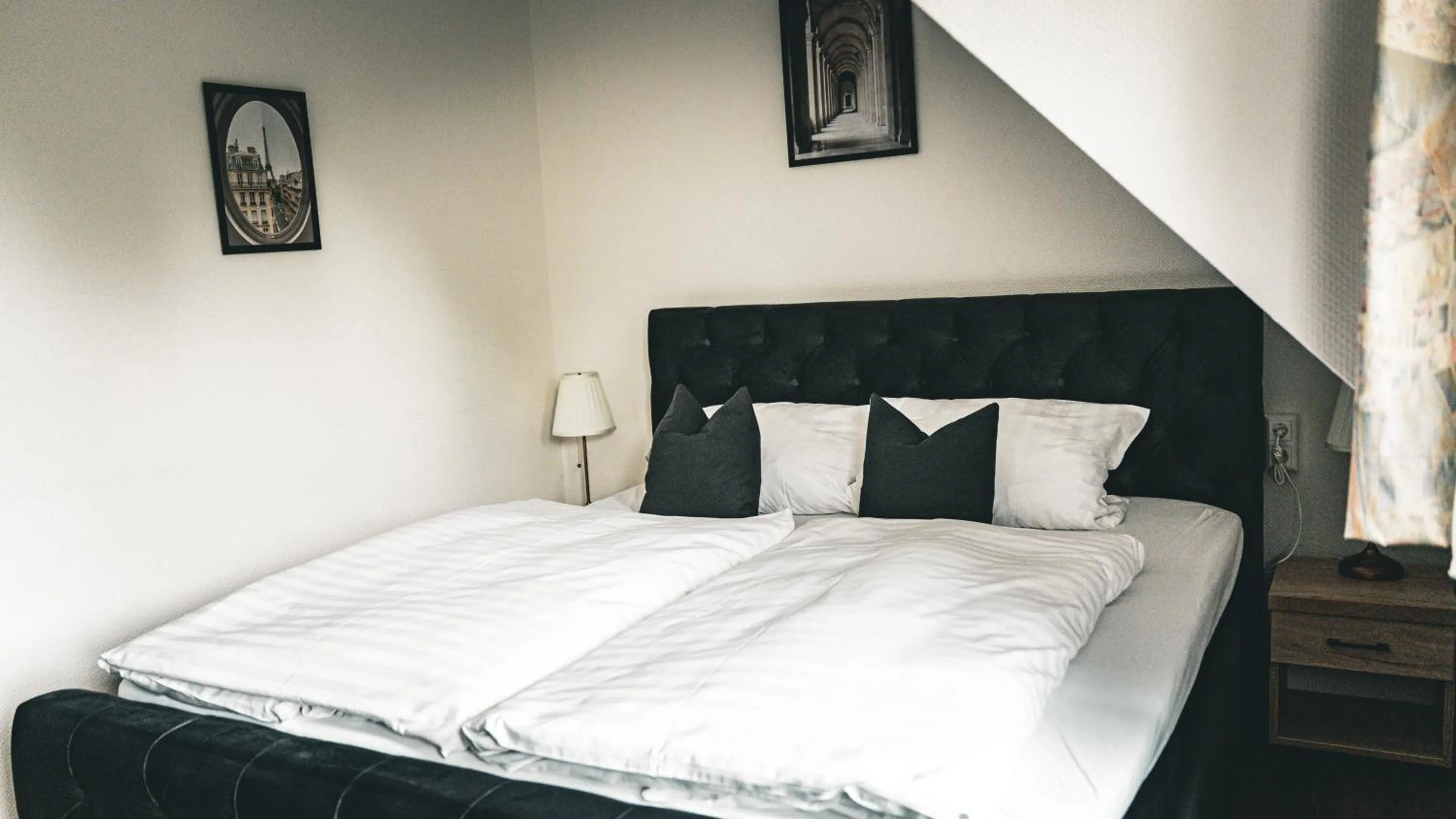 Bed in Hotel National