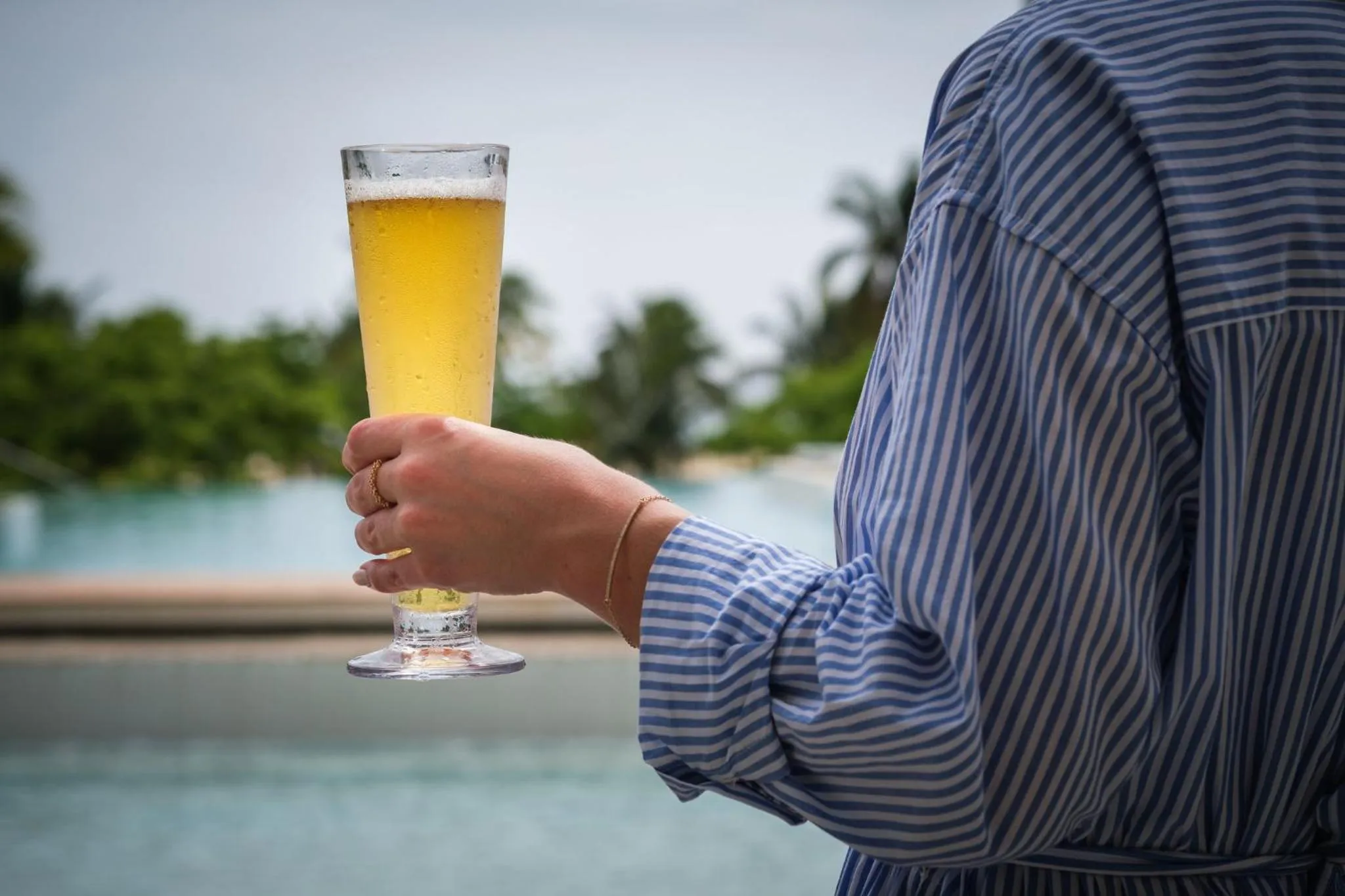 Lounge or bar in Hotel Indigo Grand Cayman by IHG