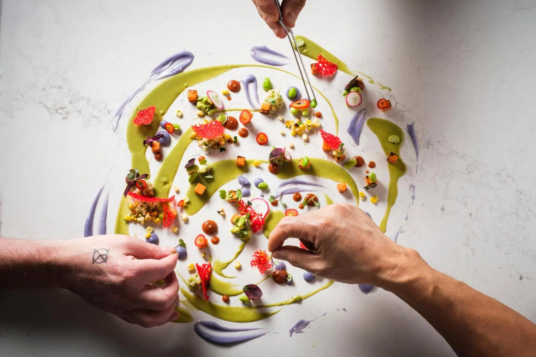 Restaurant/places to eat in Hotel Indigo Grand Cayman by IHG