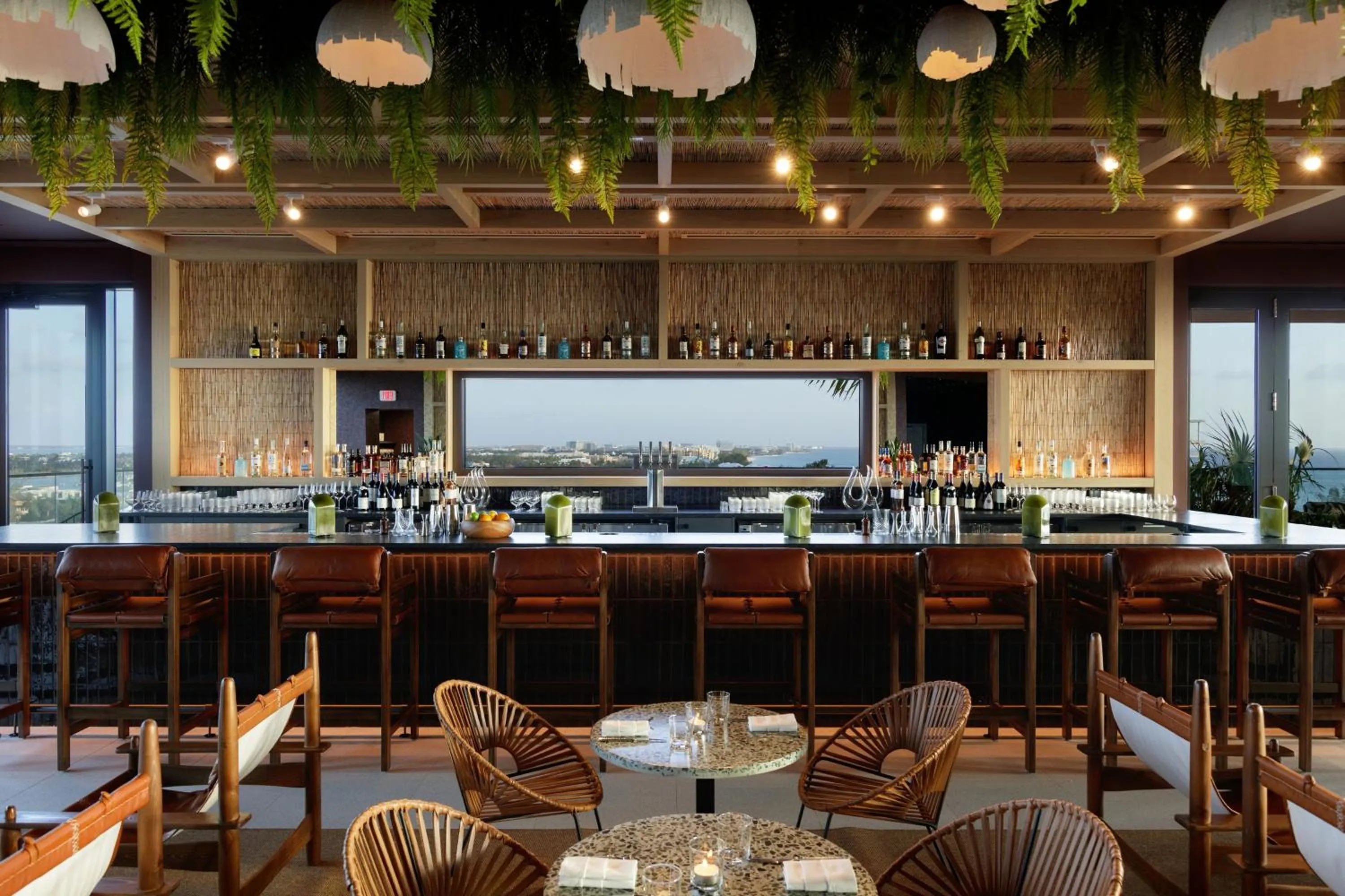 Lounge or bar in Hotel Indigo Grand Cayman by IHG