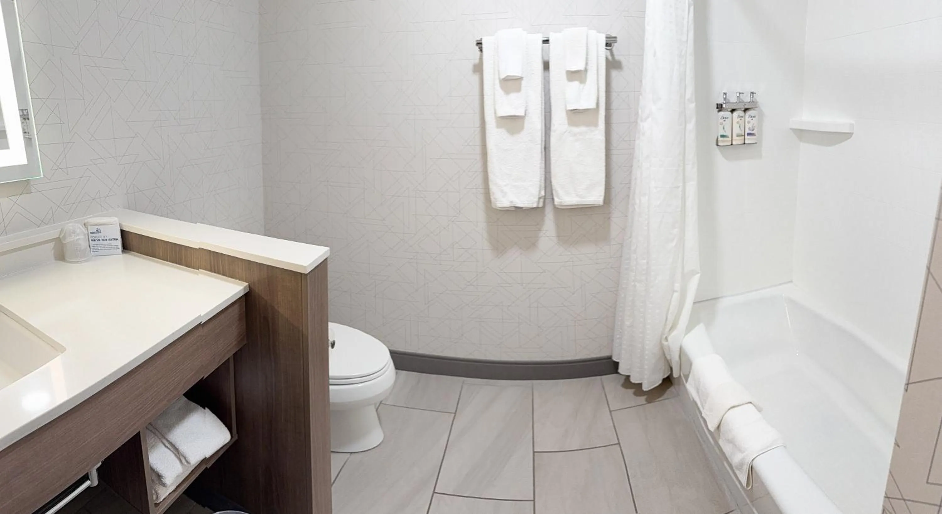 Bathroom in Holiday Inn Express & Suites Mansfield - Ontario by IHG