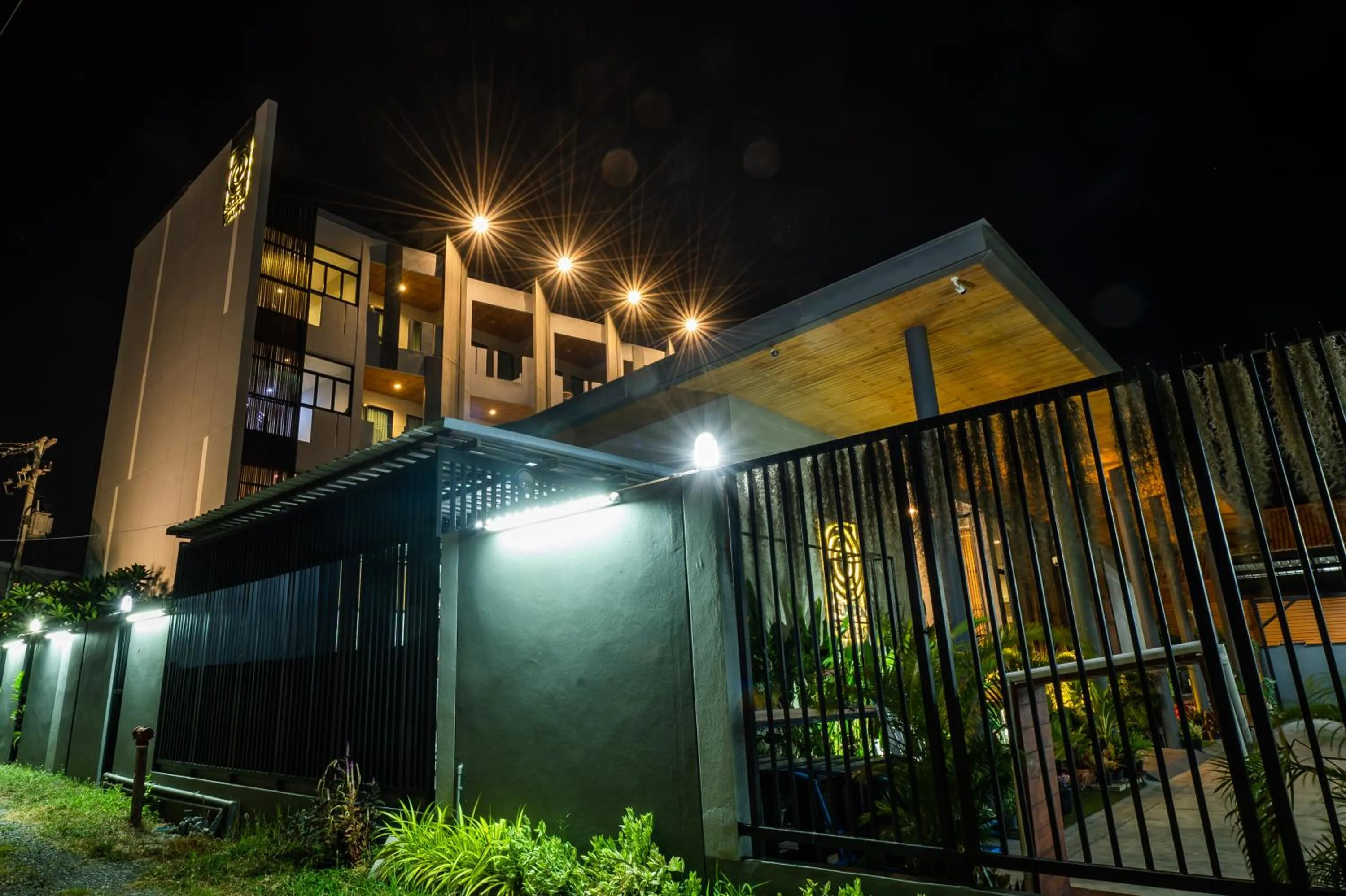 Facade/entrance in Guuden Huahin Hotel