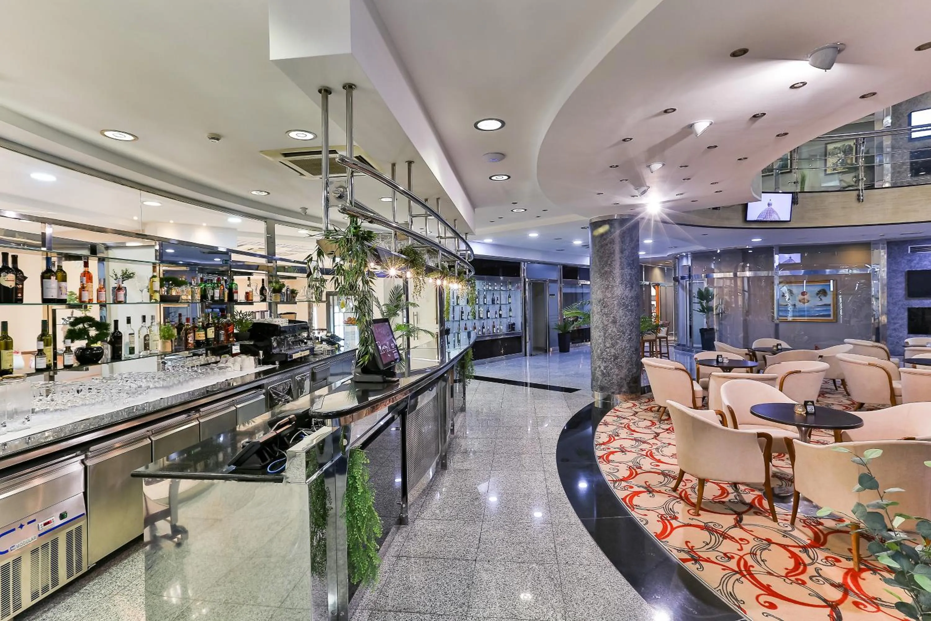 Lounge or bar in Kings Park Hotel