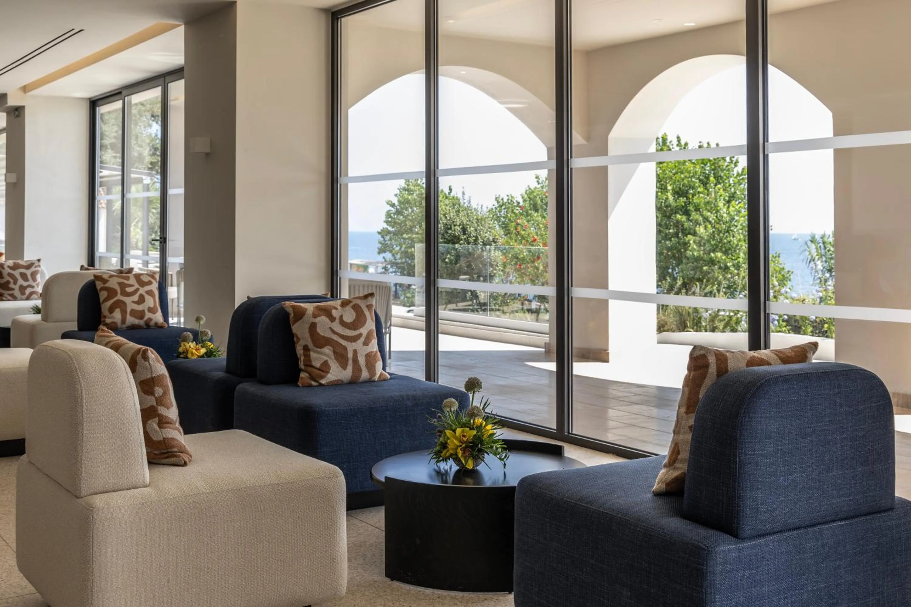 Restaurant/places to eat in Valmar Corfu