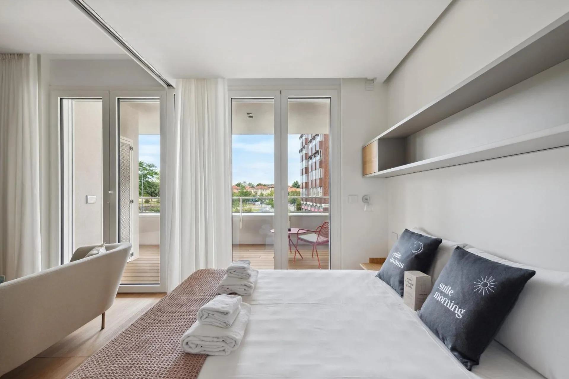 Limehome Milan via Stresa