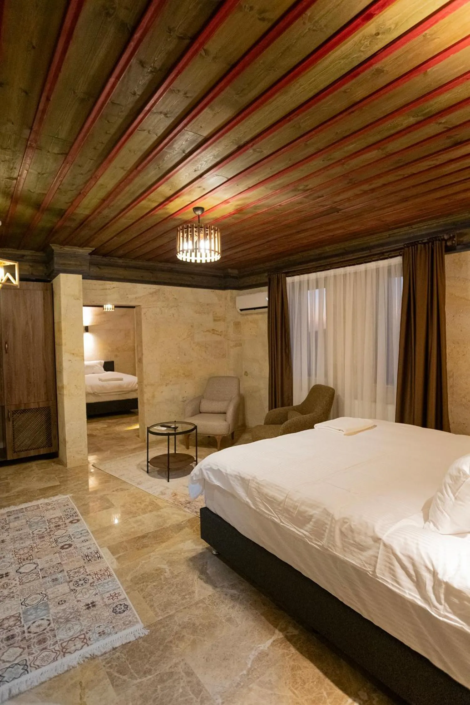 Bed in Uçhisar Premium