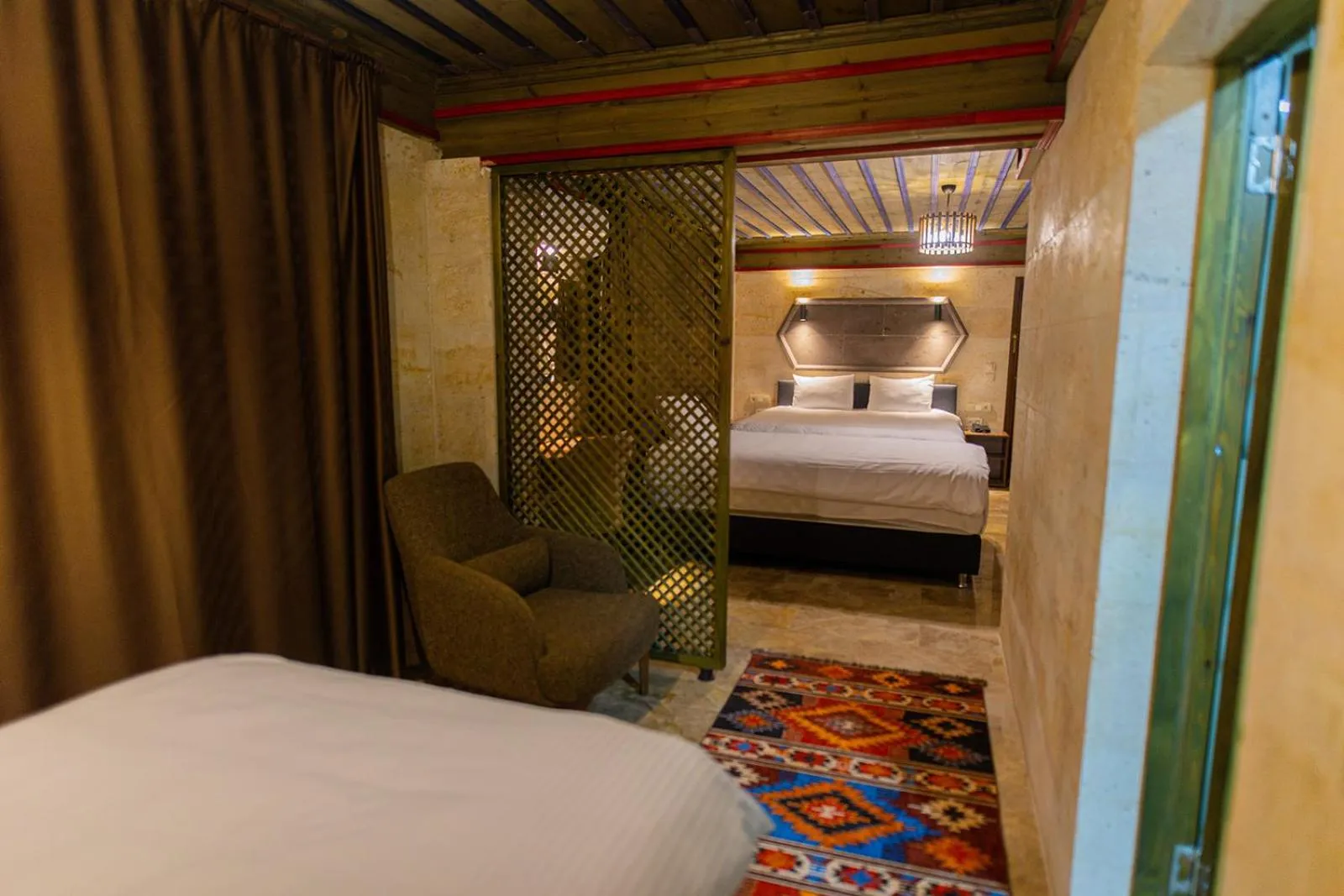 Bed in Uçhisar Premium