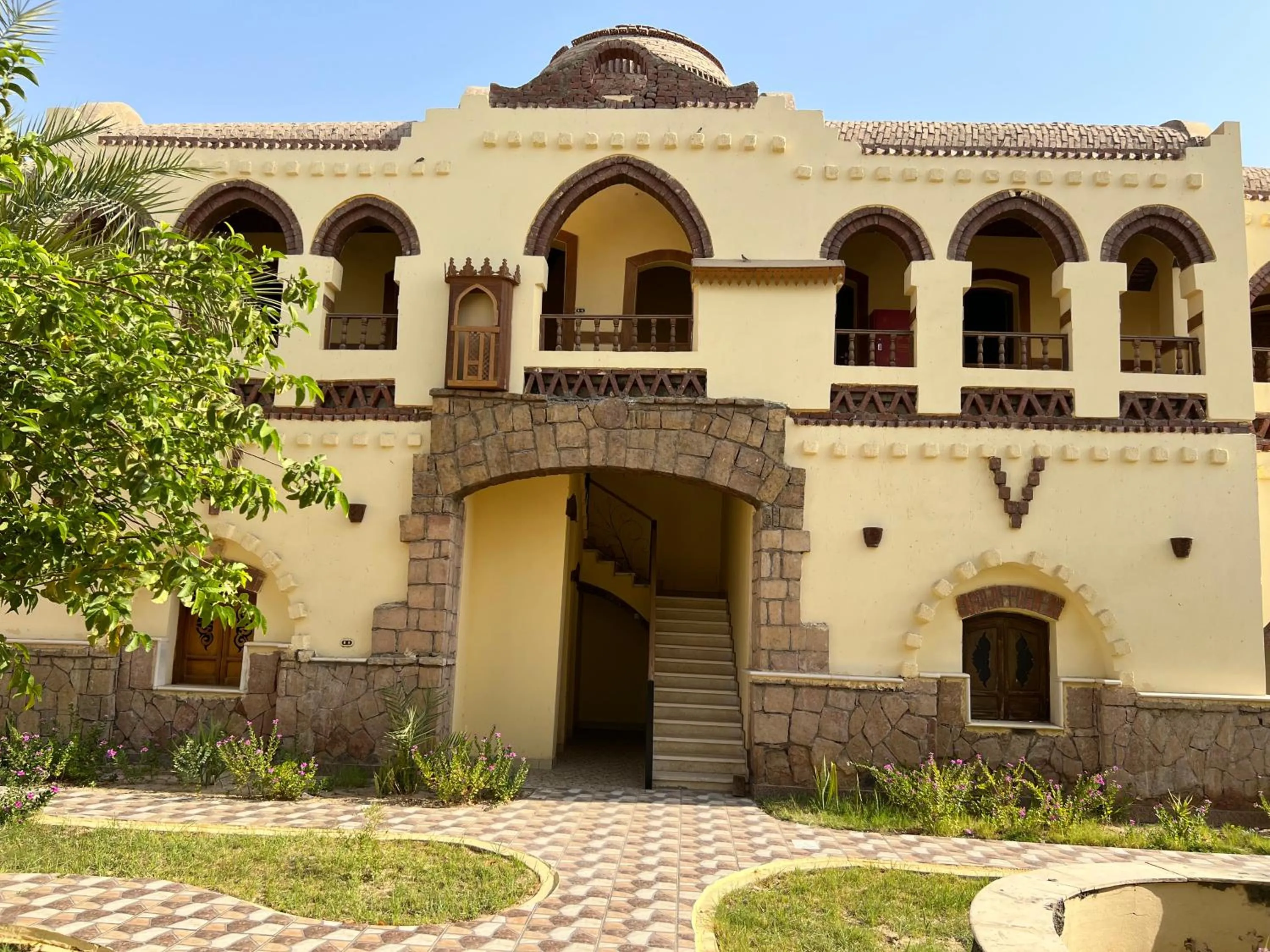 Property building in Elphardous Oasis Hotel
