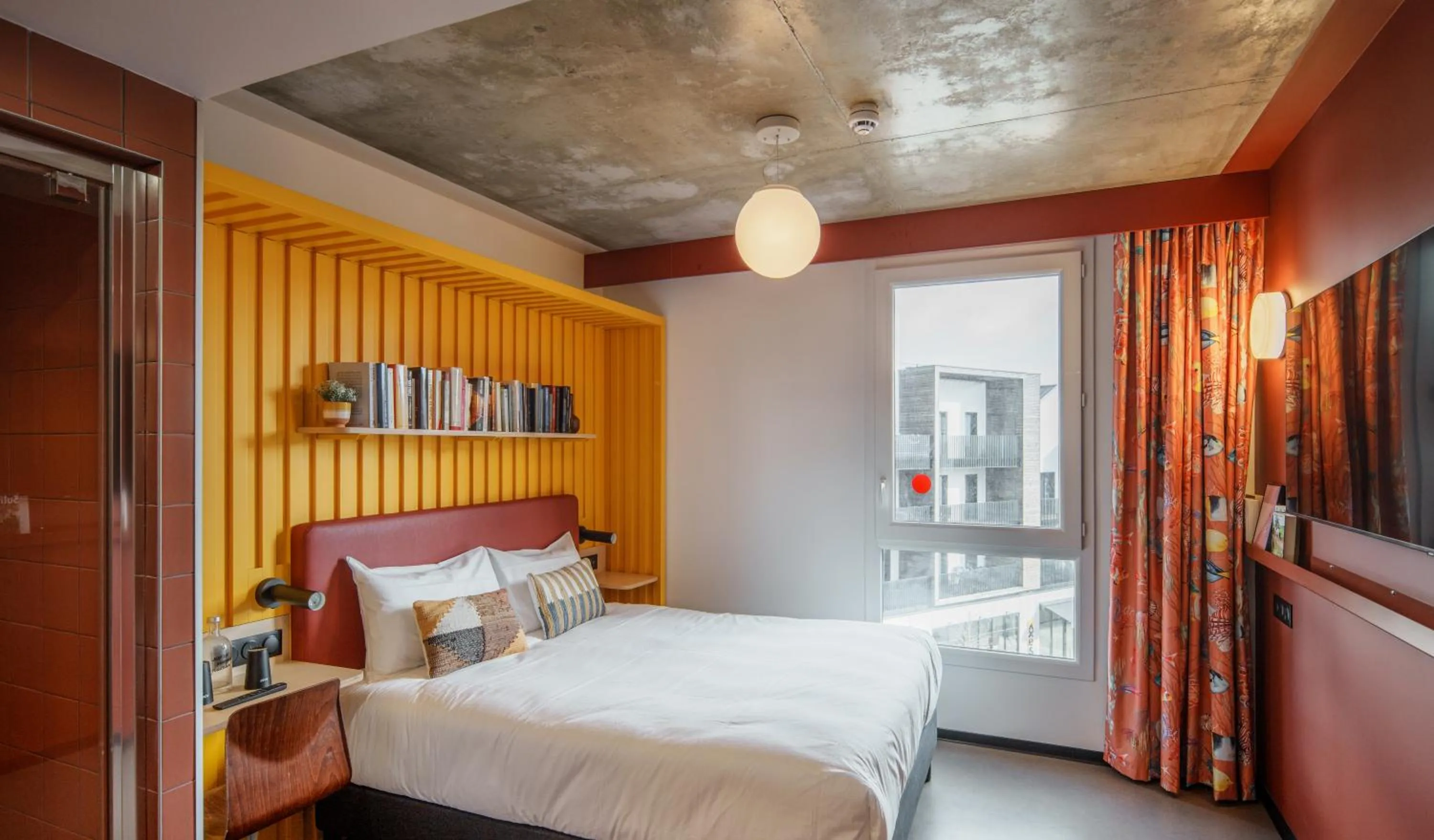 Photo of the whole room, Bed in JOST Hôtel Le Havre Centre Gare