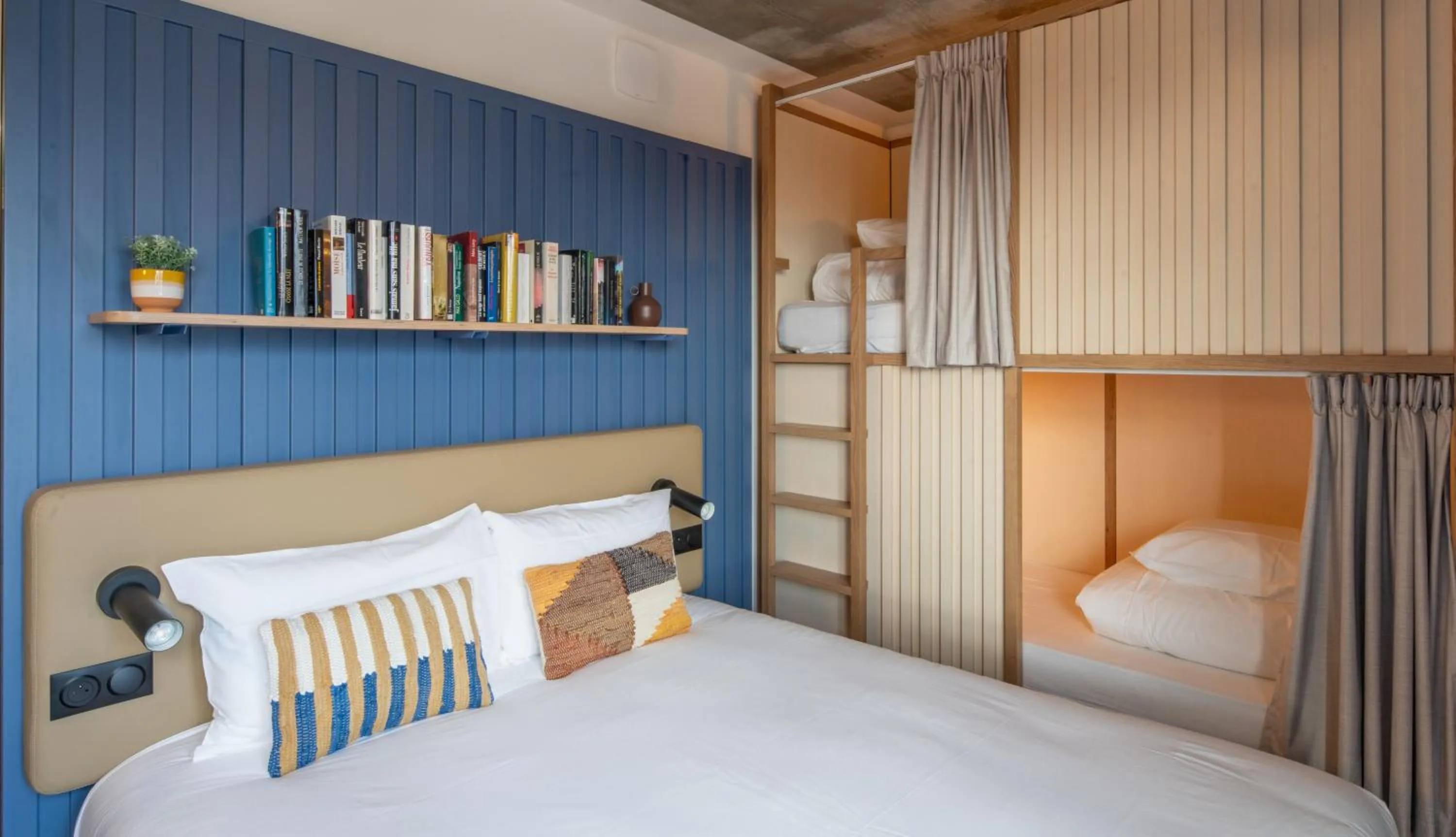 Photo of the whole room, Bed in JOST Hôtel Le Havre Centre Gare