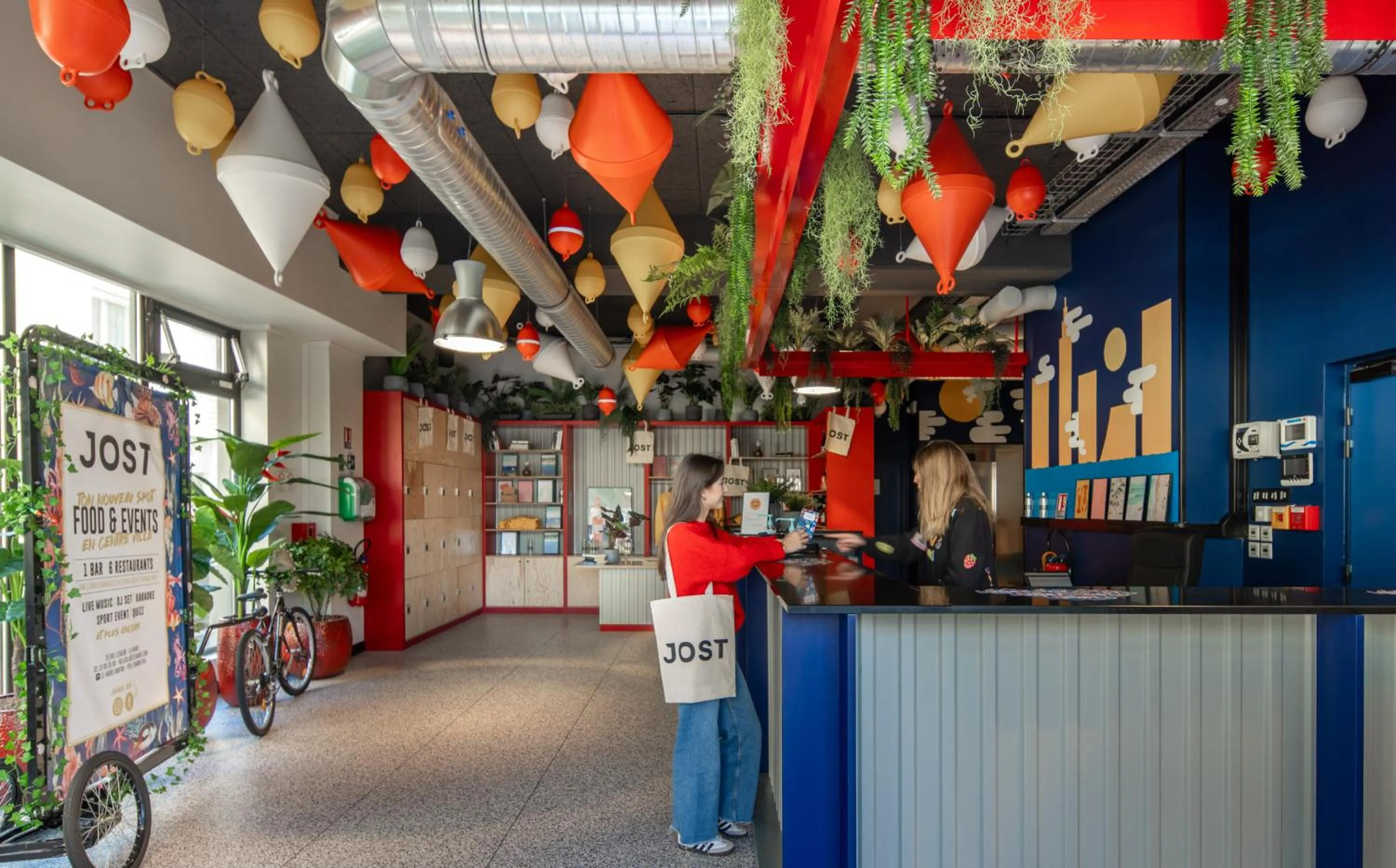 Lobby or reception in JOST Hôtel Le Havre Centre Gare