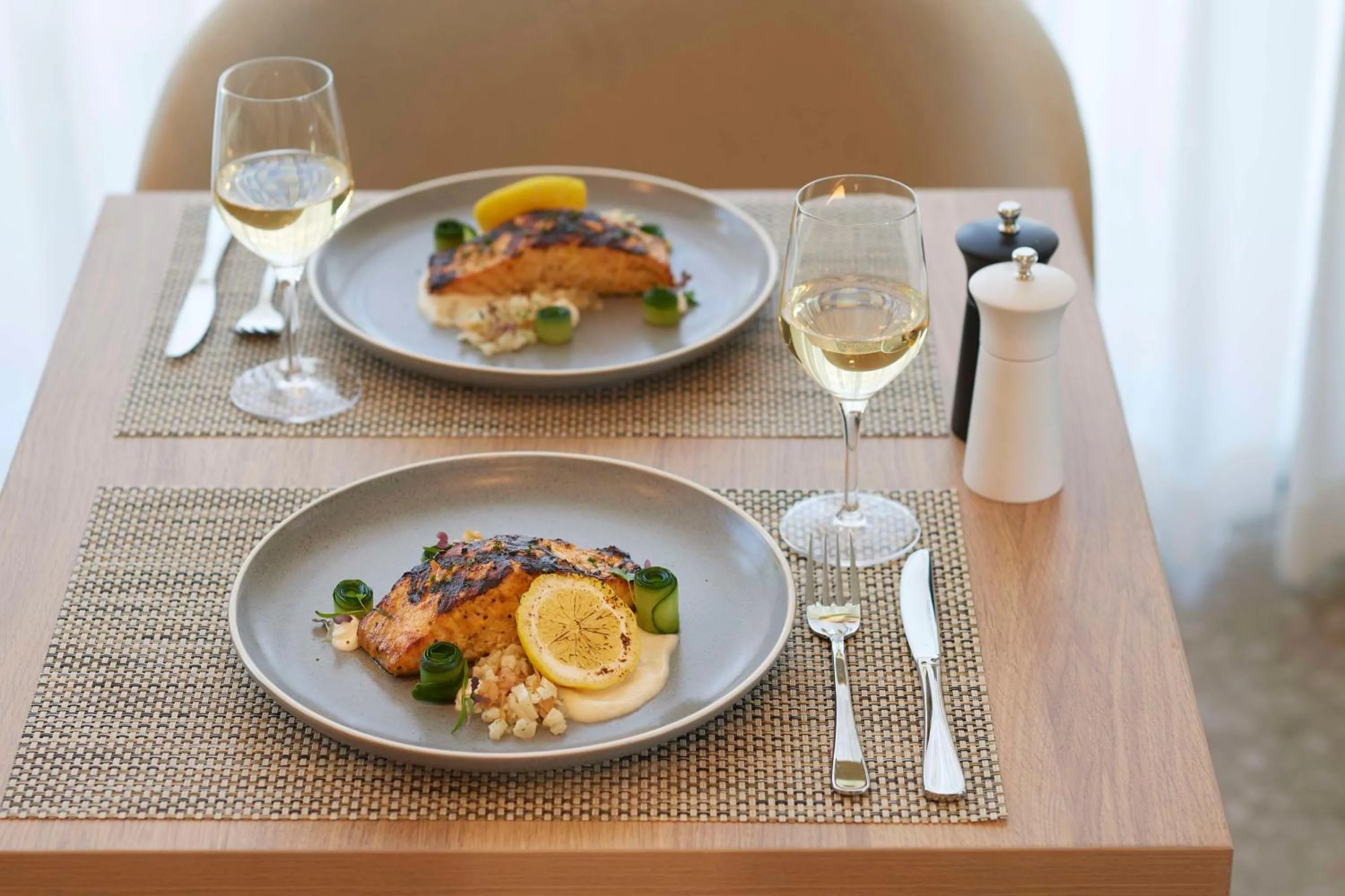 Restaurant/places to eat in Hilton Garden Inn Busselton