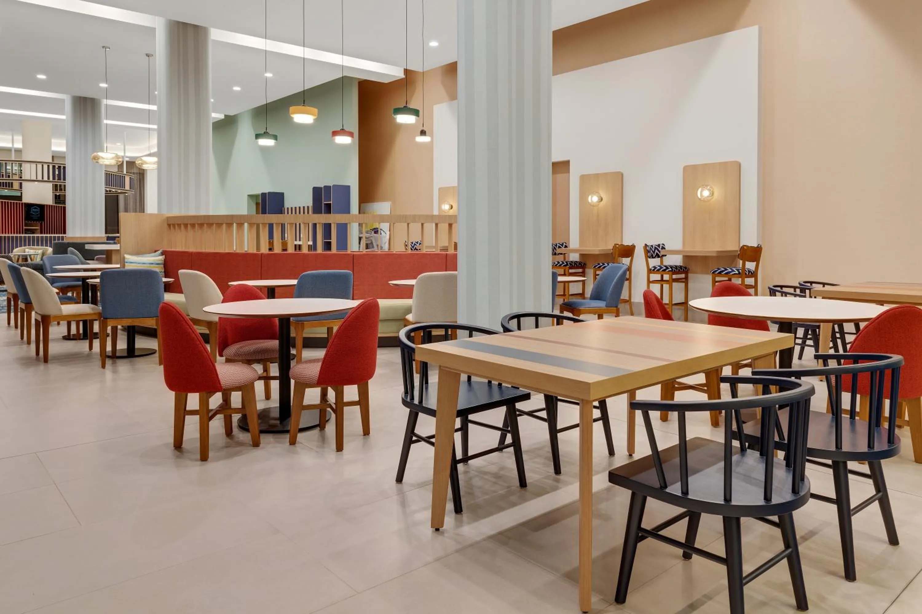 Restaurant/places to eat in Hampton By Hilton Guanacaste Airport