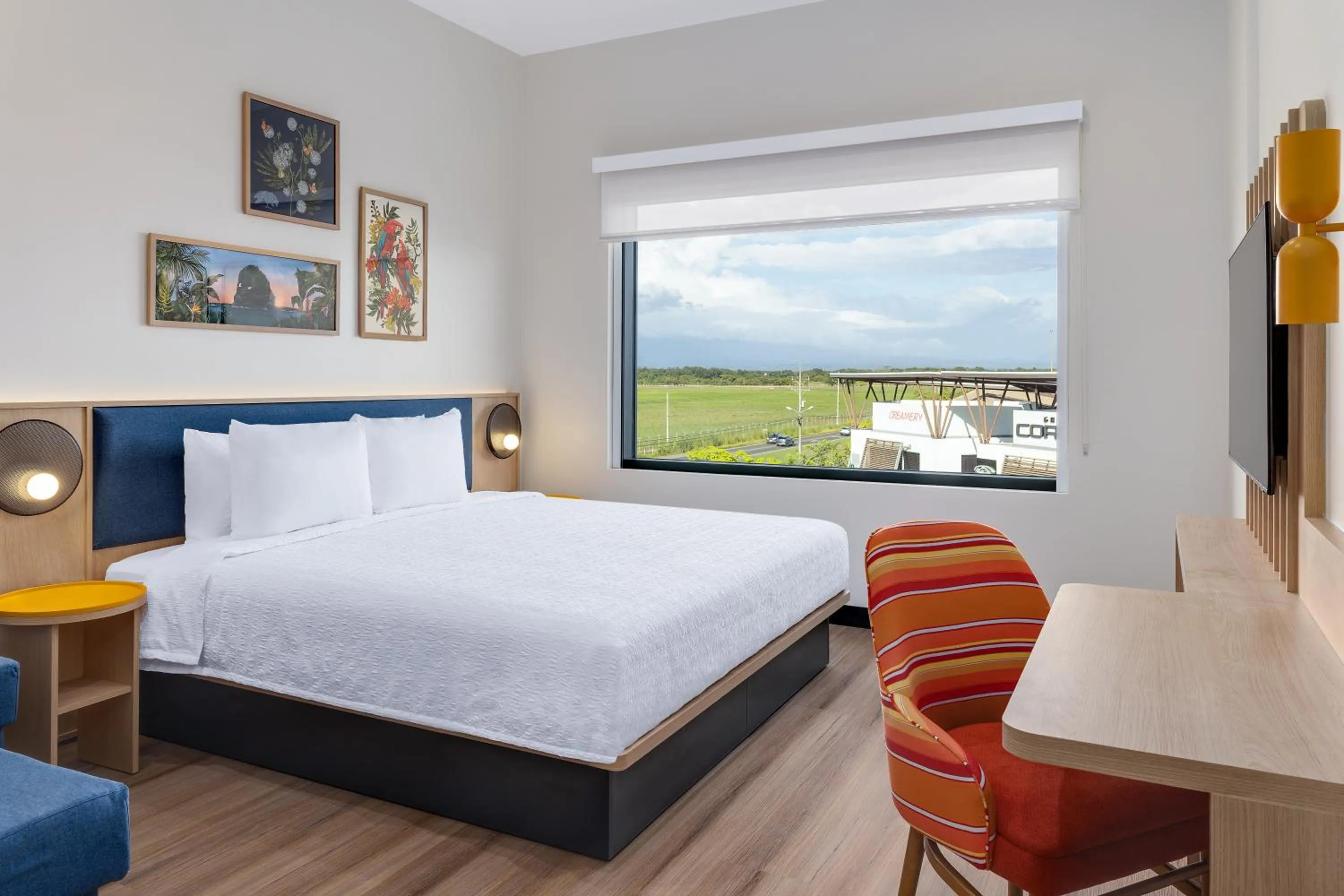 Bedroom, Bed in Hampton By Hilton Guanacaste Airport