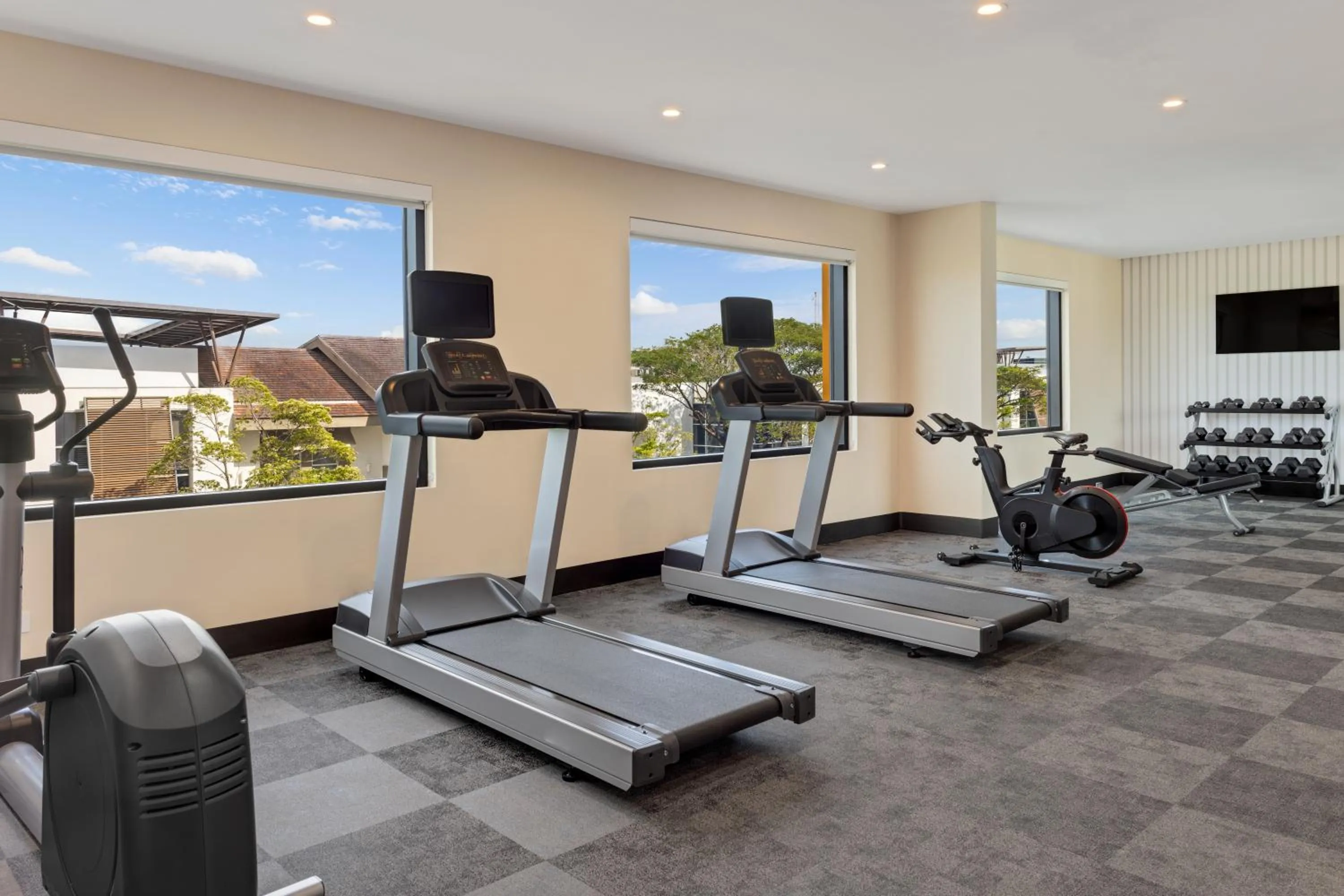 Fitness centre/facilities in Hampton By Hilton Guanacaste Airport